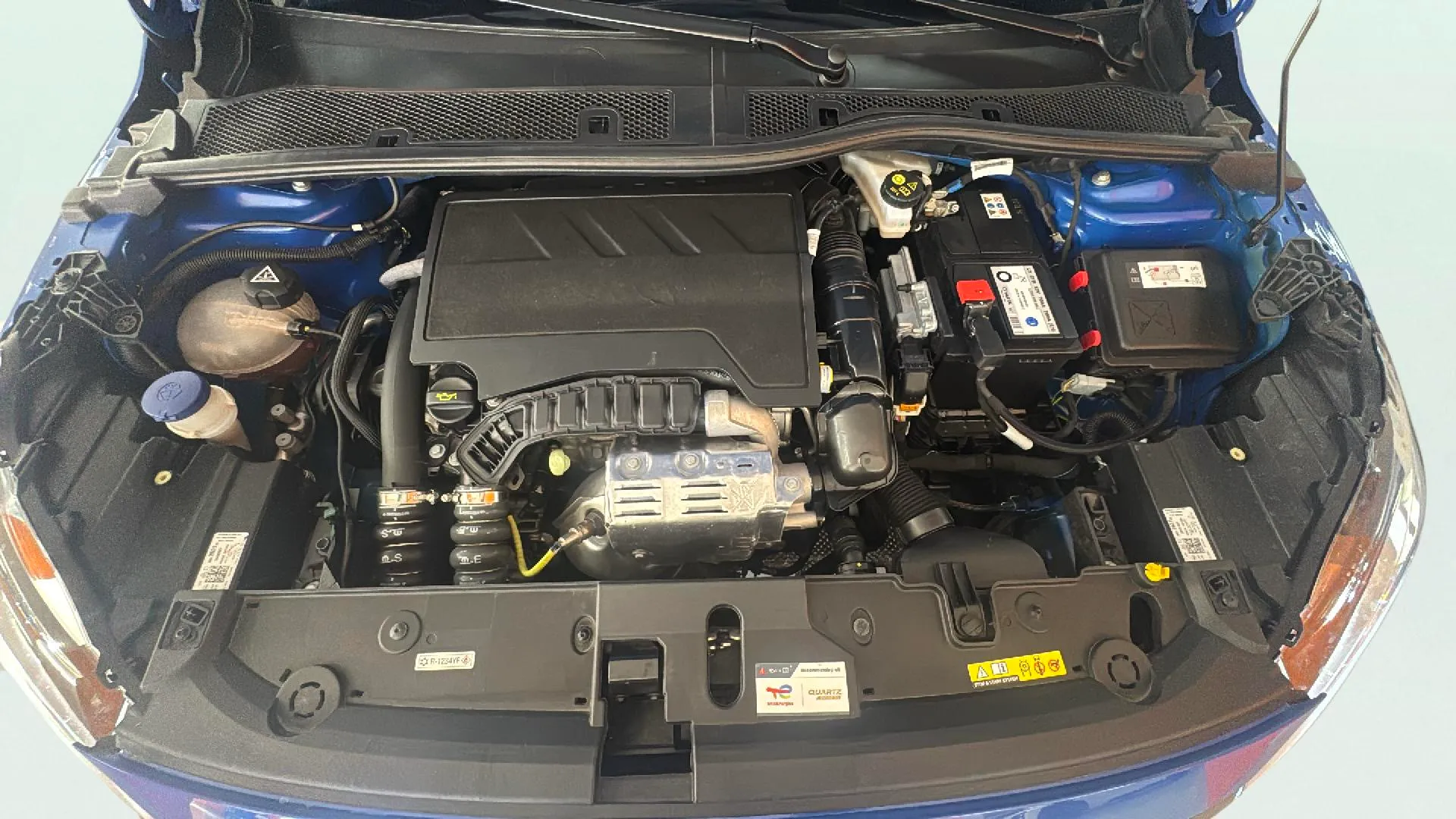Opel Corsa 1.2T XHL - foto 15
