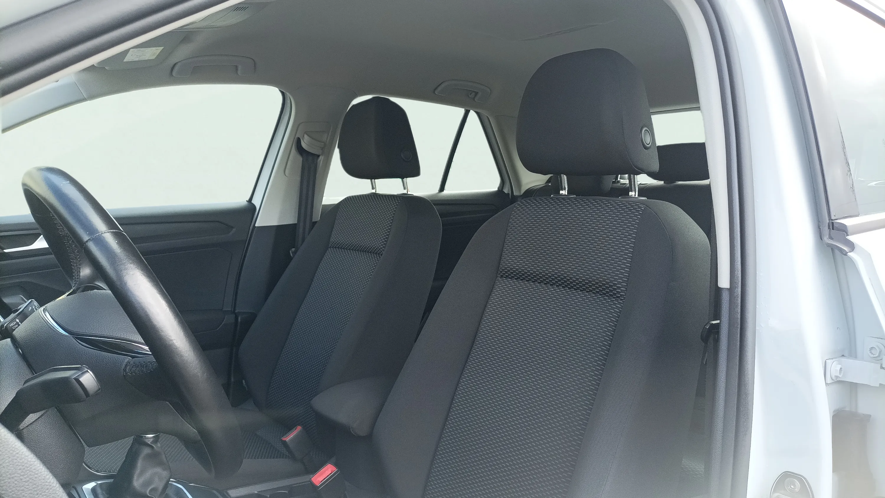 Volkswagen T-Roc Advance 1.6 TDI - foto 17