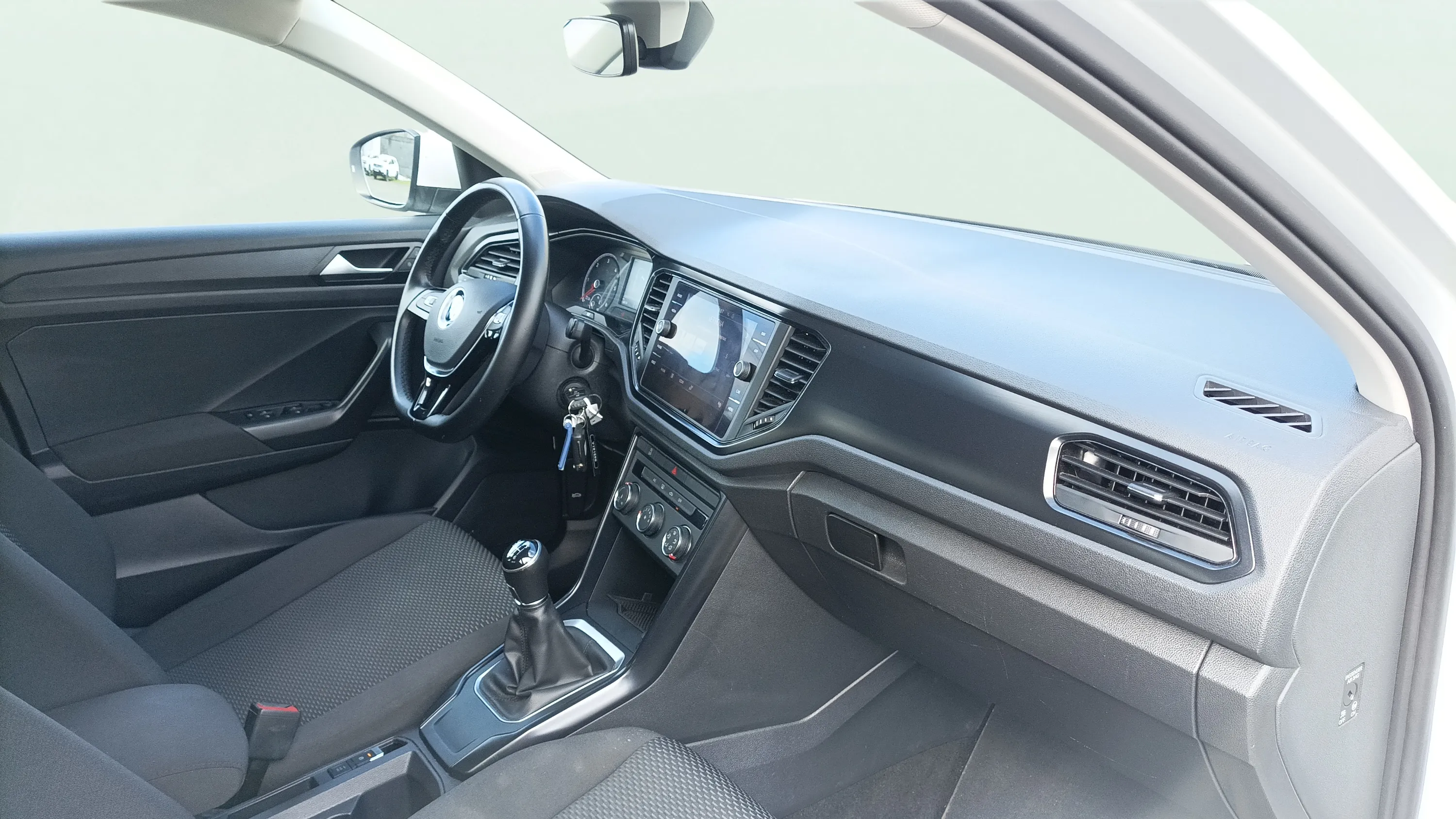 Volkswagen T-Roc Advance 1.6 TDI - foto 21