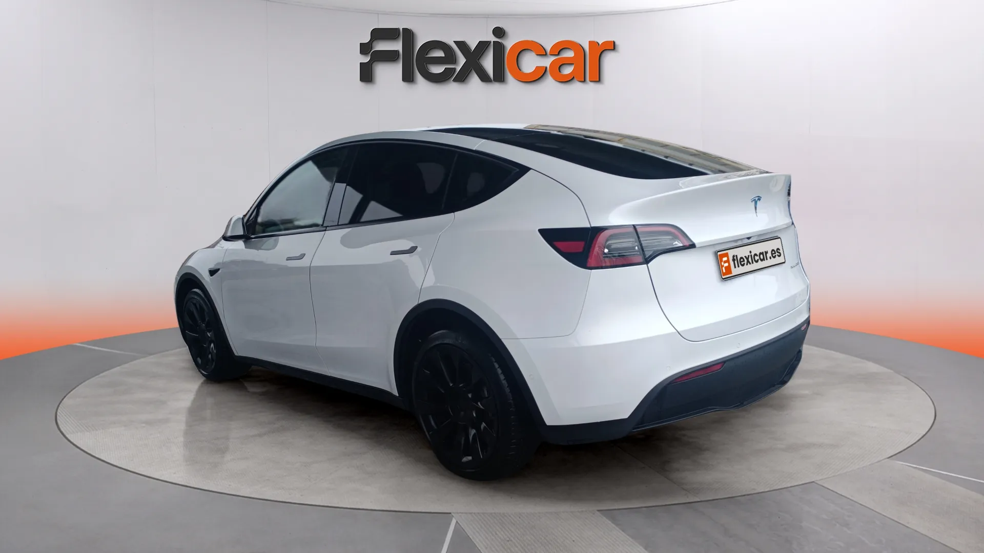 Tesla Model Y Gran Autonomía 4WD - foto 5