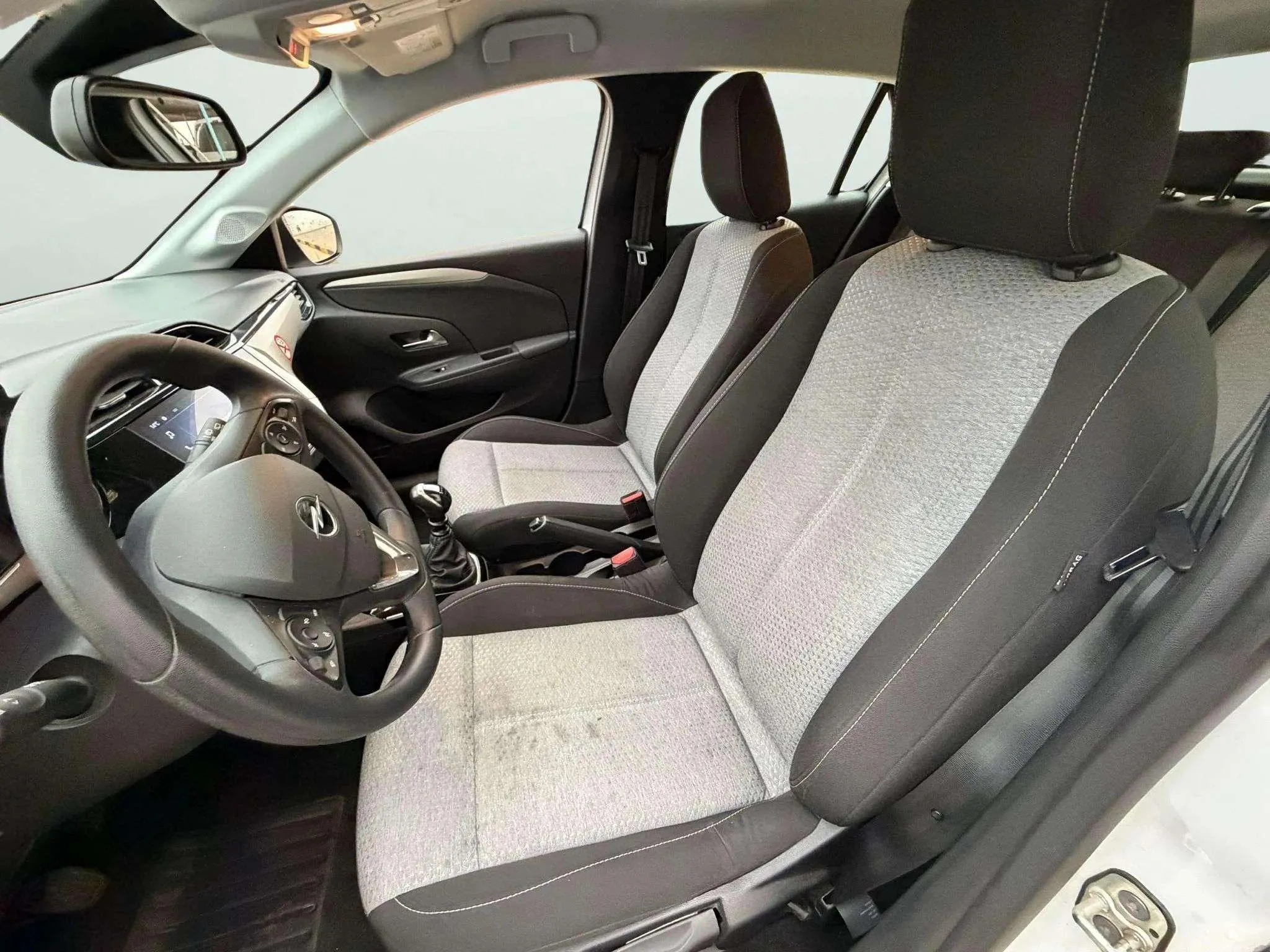 Opel Corsa 1.2T XHL Edition - foto 8