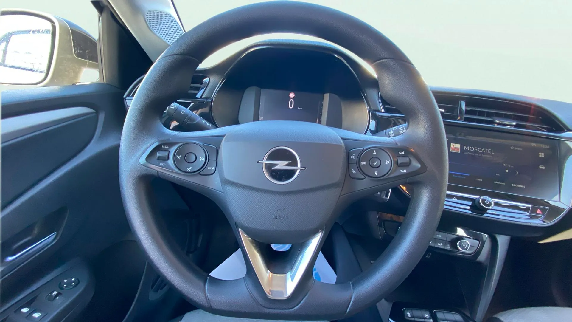 Opel Corsa 1.2T XHL Edition - foto 11