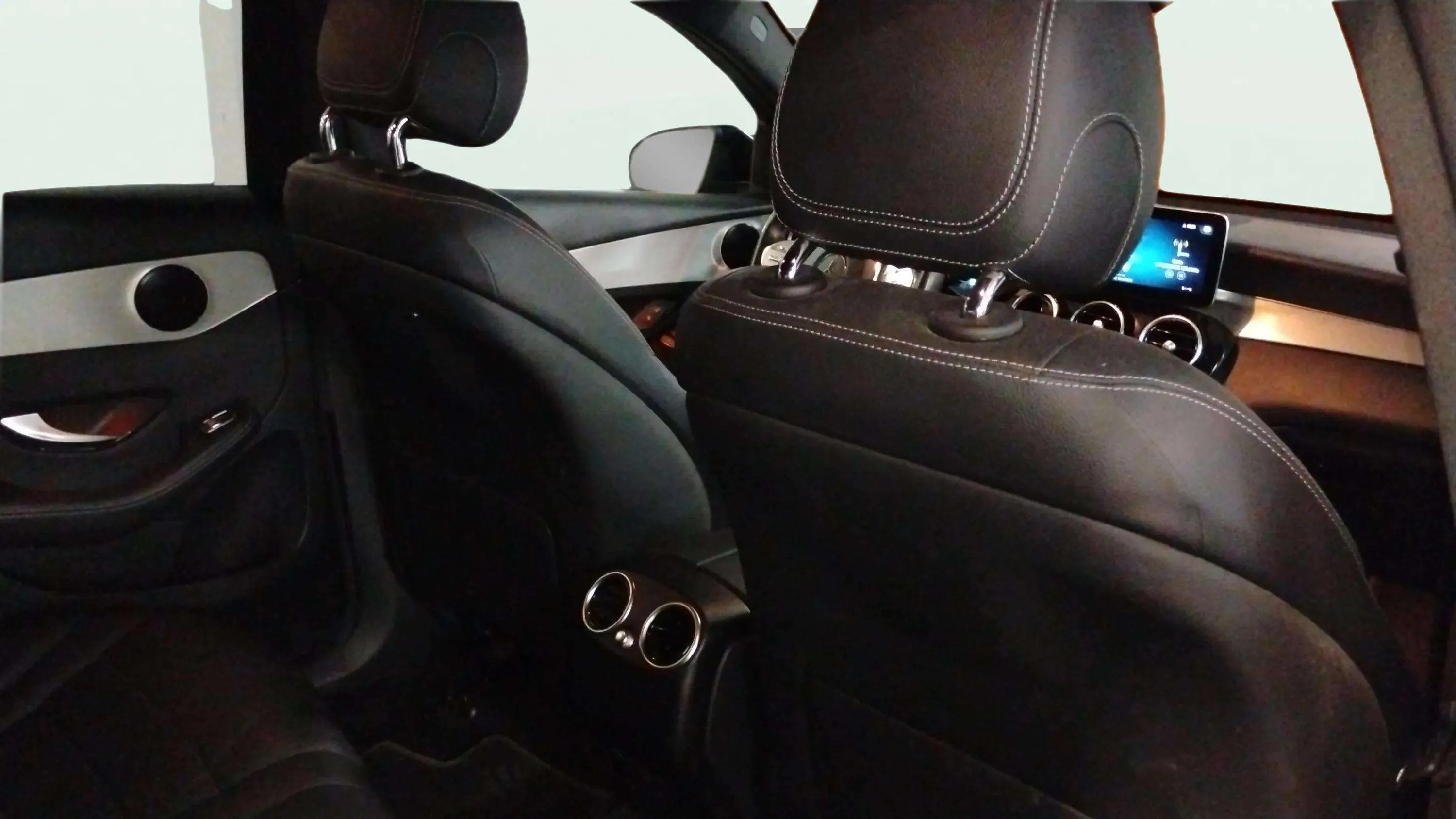 Mercedes-Benz GLC 220 d 4MATIC - foto 19