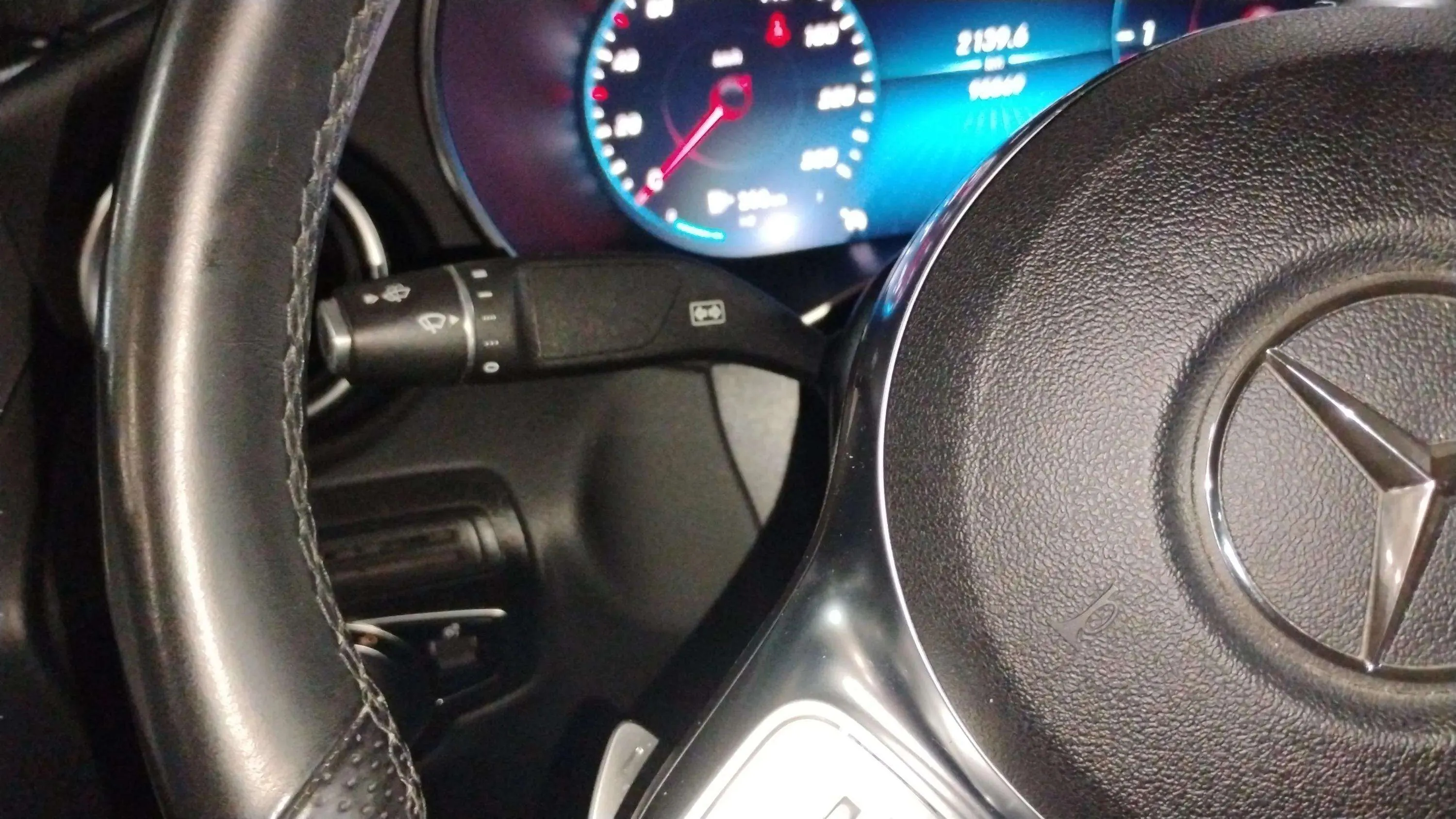Mercedes-Benz GLC 220 d 4MATIC - foto 11