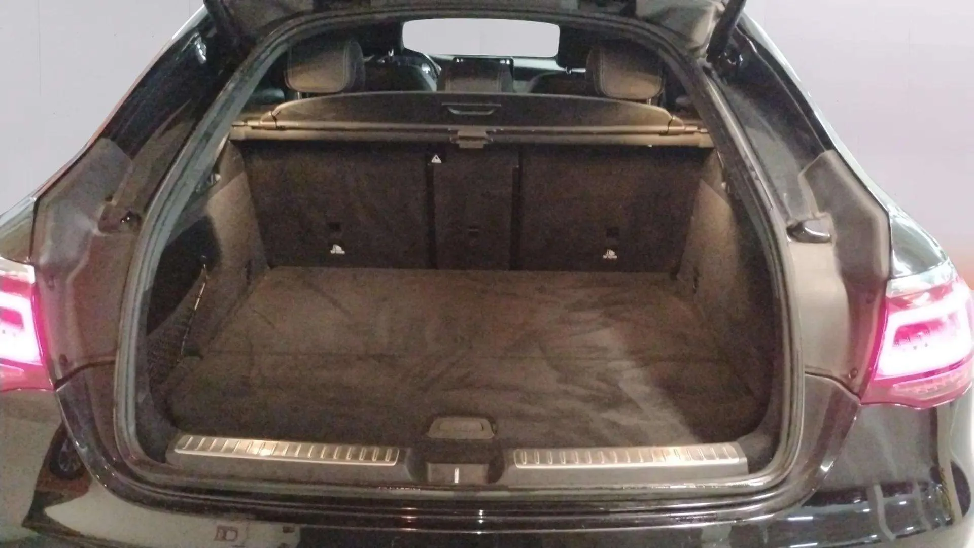 Mercedes-Benz GLC 220 d 4MATIC - foto 25