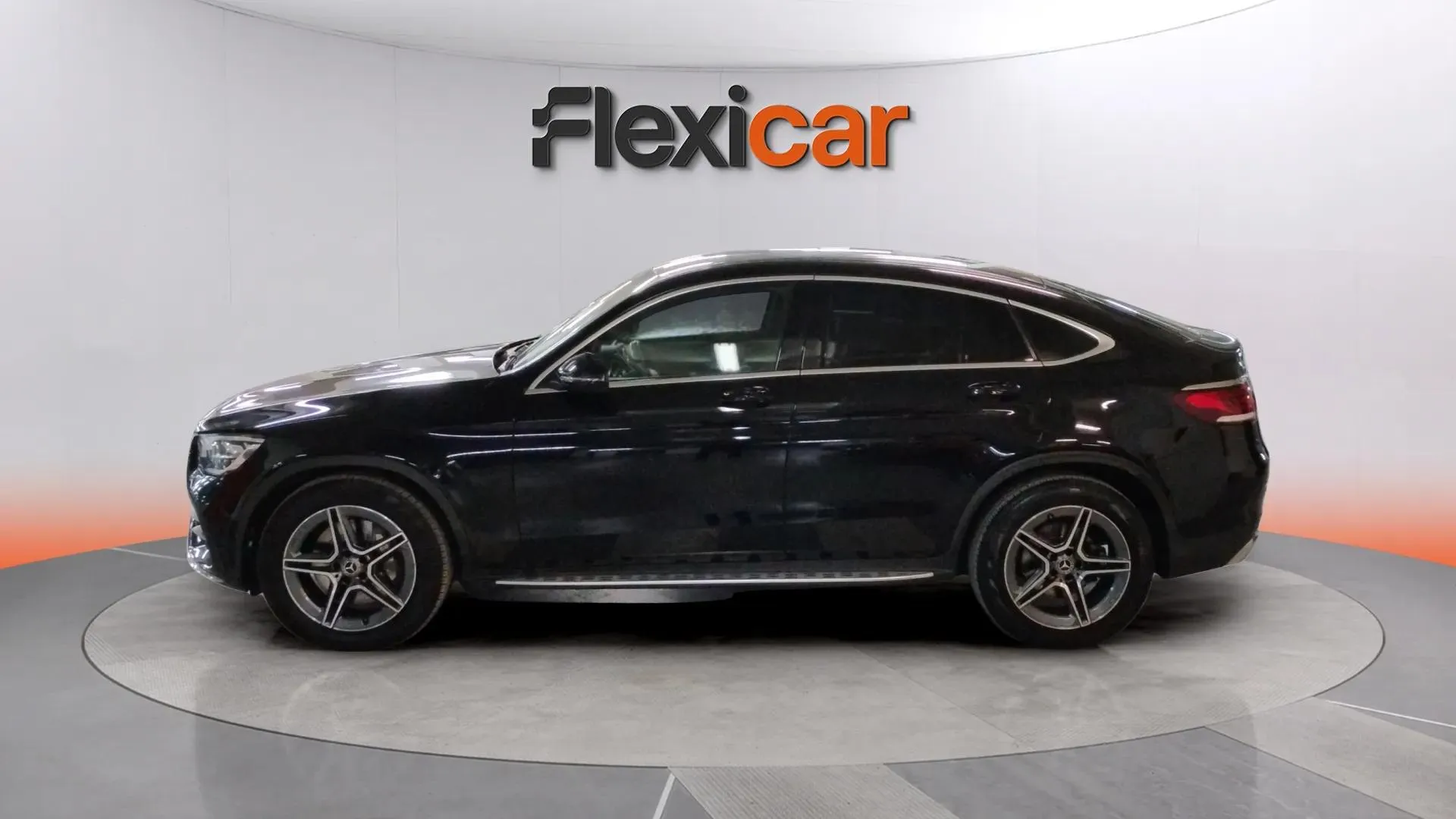 Mercedes-Benz GLC 220 d 4MATIC - foto 4