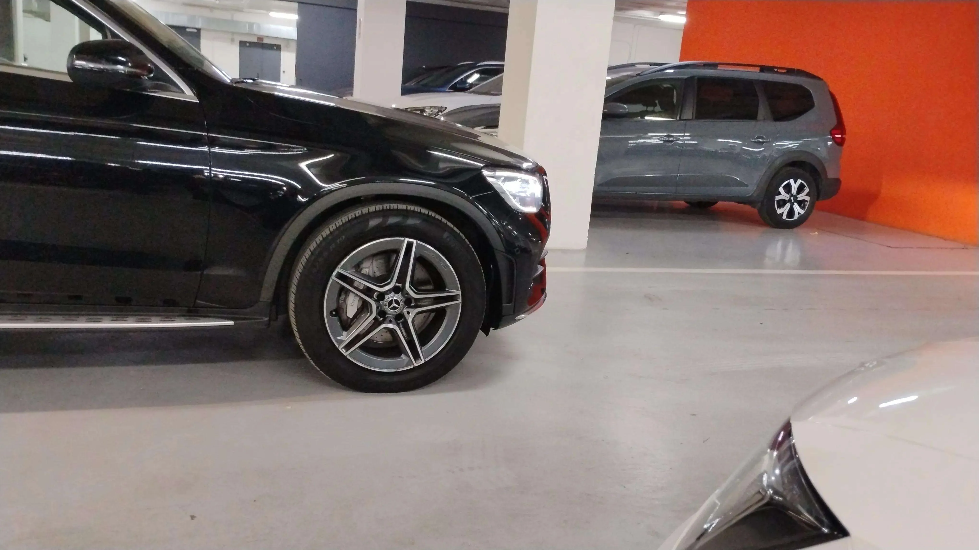 Mercedes-Benz GLC 220 d 4MATIC - foto 26