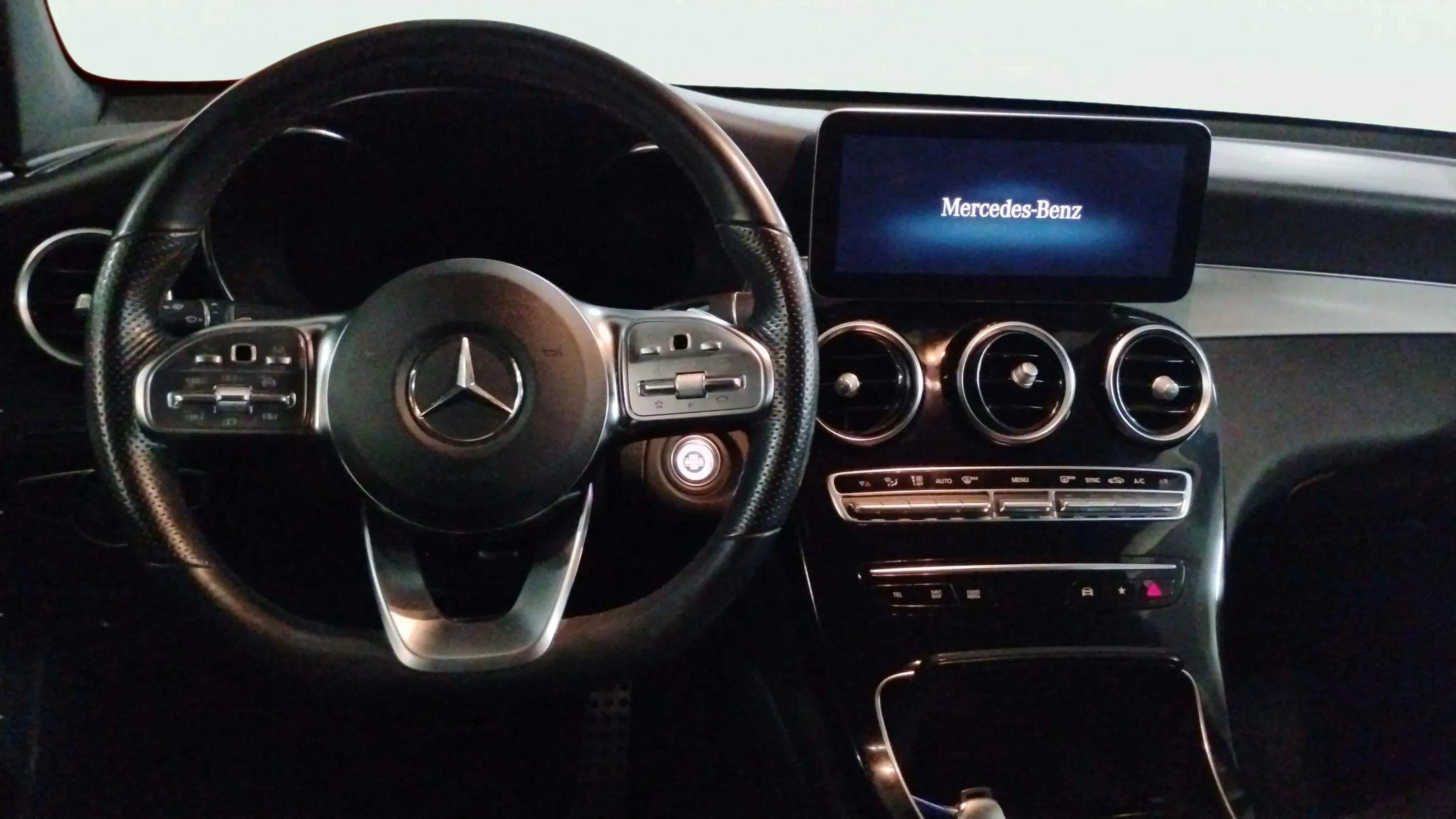 Mercedes-Benz GLC 220 d 4MATIC - foto 6