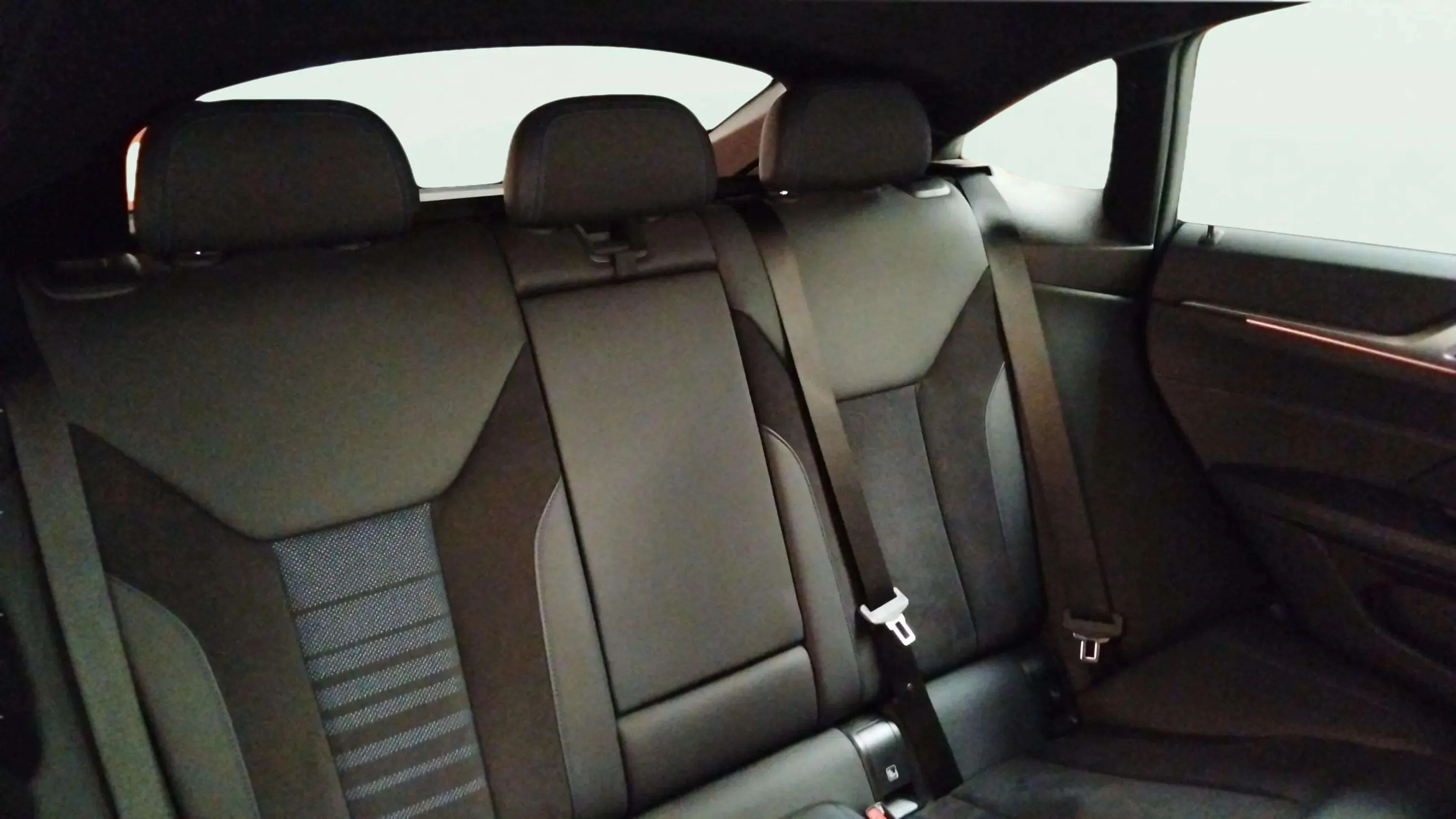 BMW Serie 4 Gran Coupé 420d - foto 8