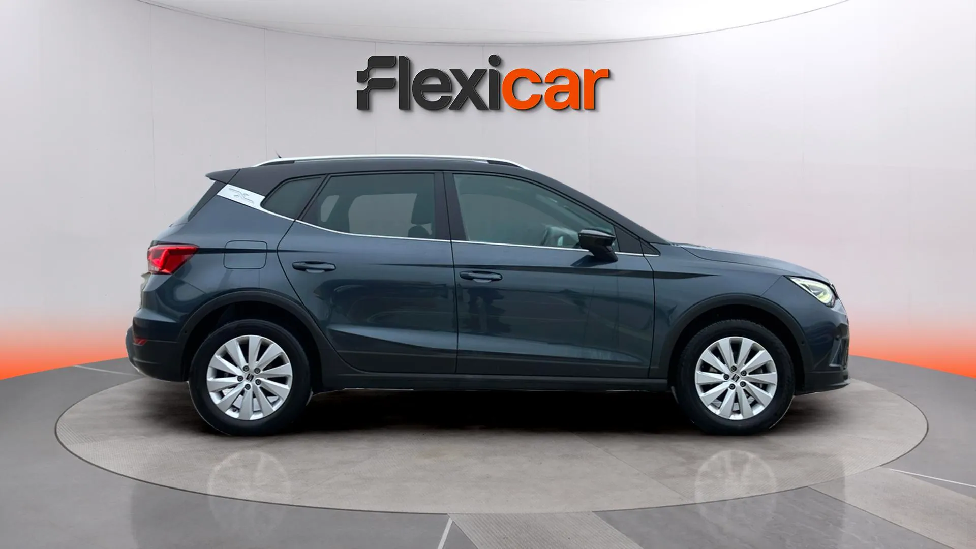 SEAT Arona 1.0 TSI FR - foto 5