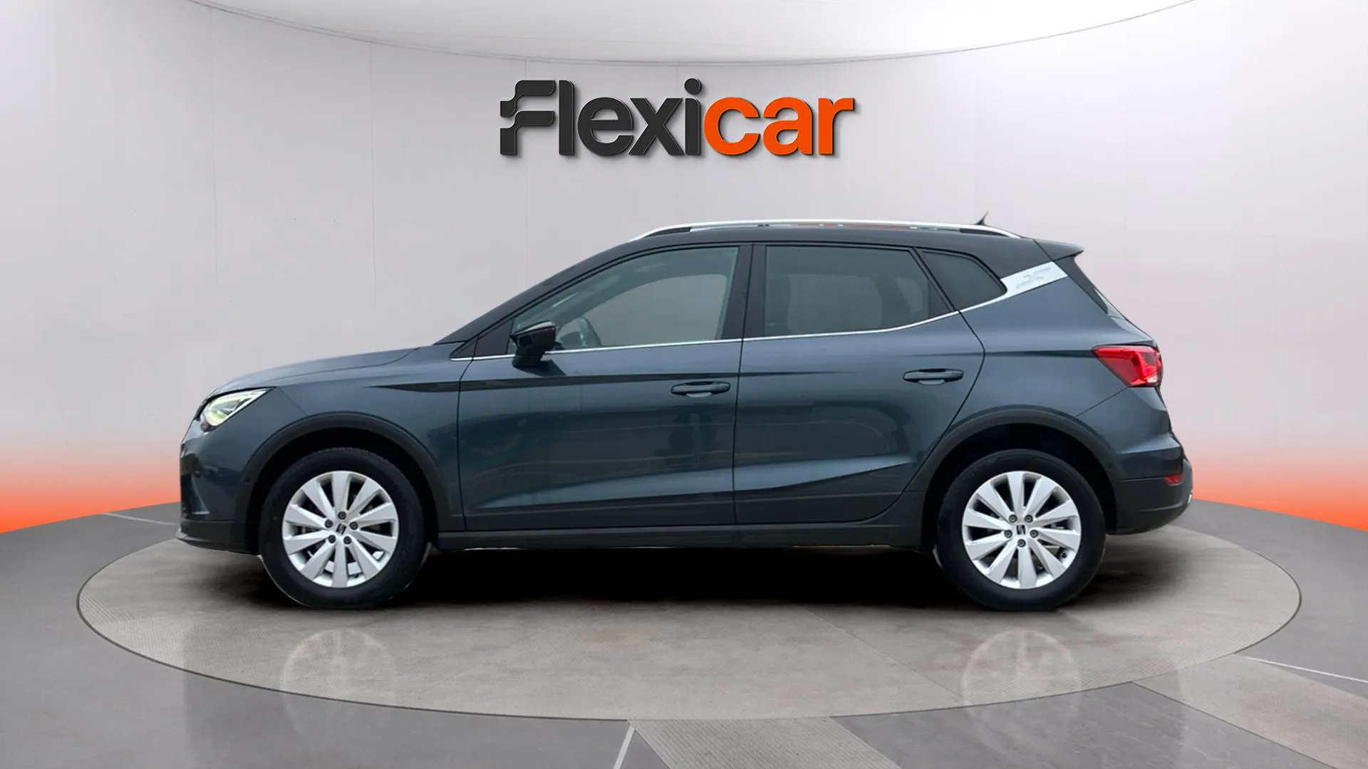 SEAT Arona 1.0 TSI FR Plus - foto 4