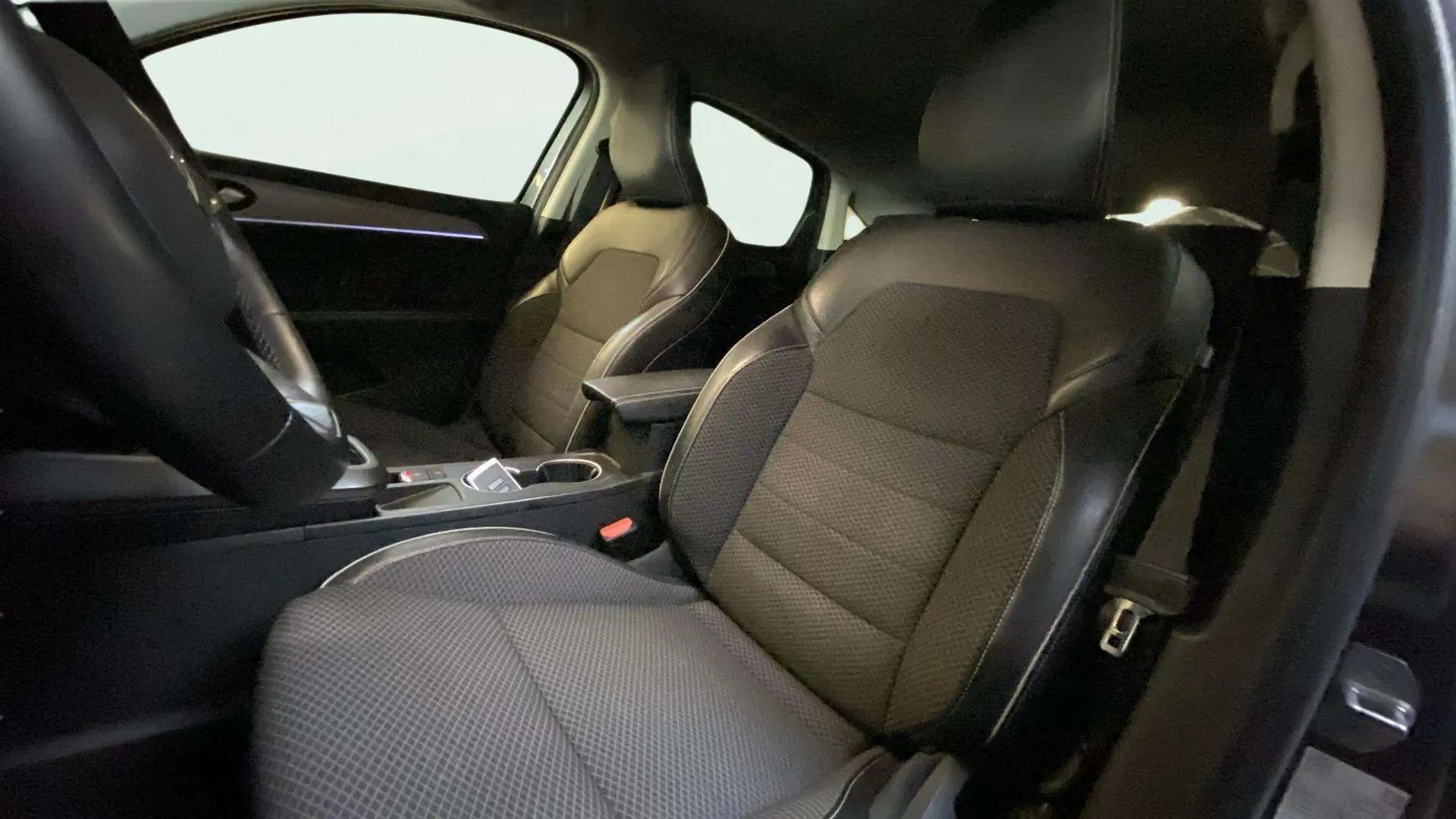 Renault Arkana Techno TCe EDC mild hybrid - foto 14