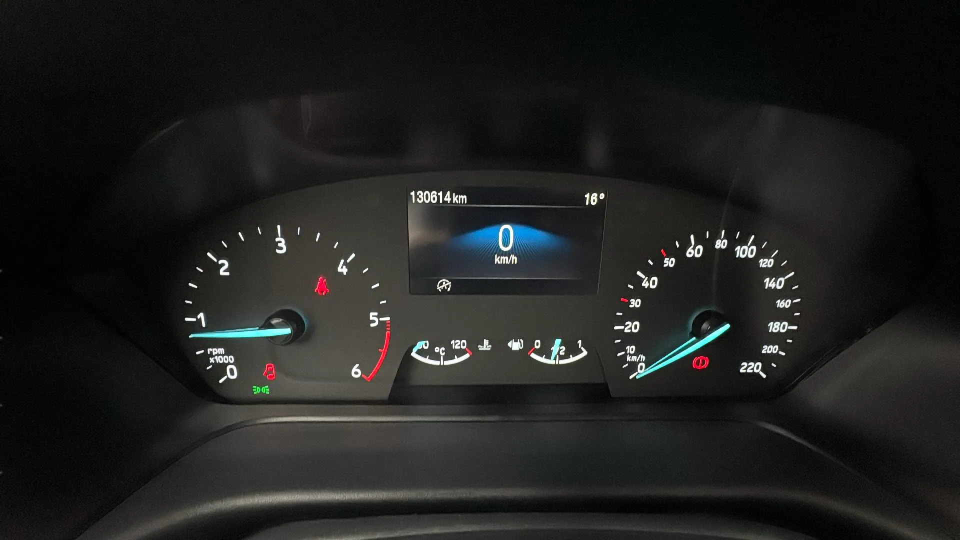 Ford Puma 1.5 EcoBlue Titanium - foto 19