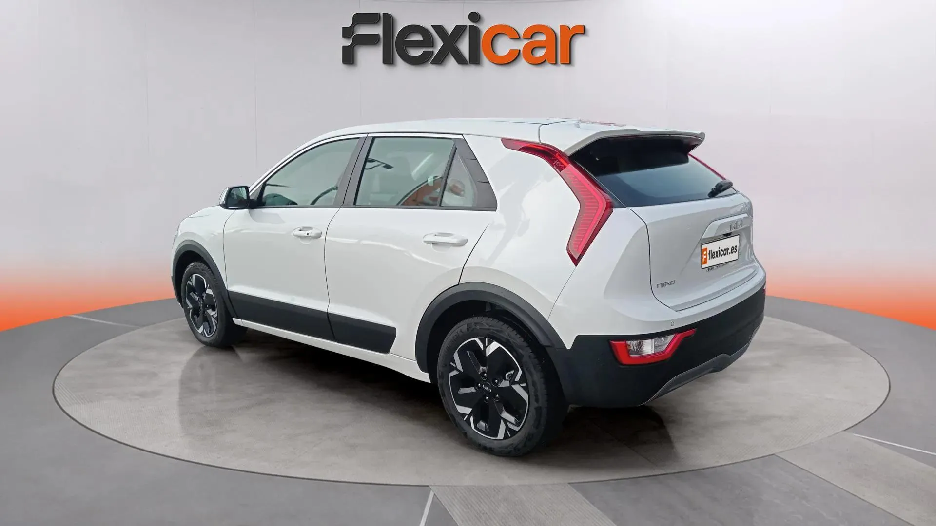 Kia Niro e-Niro Smart Edition - foto 9