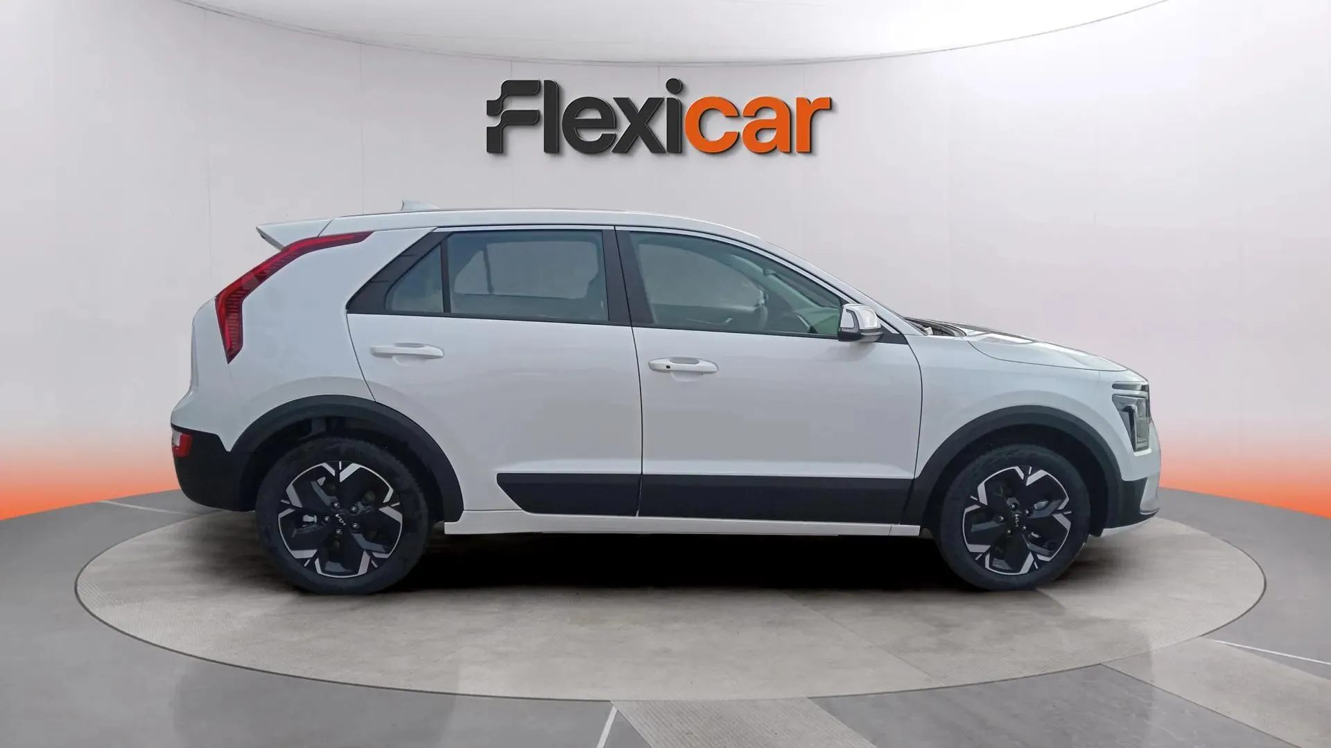 Kia Niro e-Niro Smart Edition - foto 6