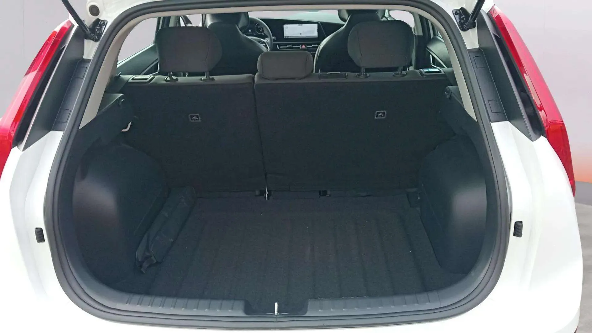 Kia Niro e-Niro Smart Edition - foto 26