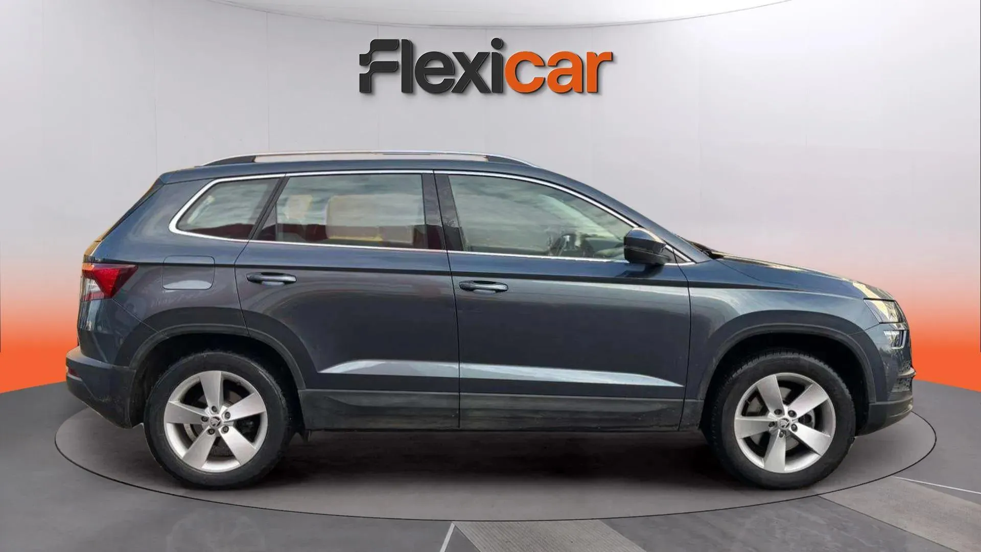 Škoda Karoq 2.0 TDI DSG 4x4 Ambition - foto 3