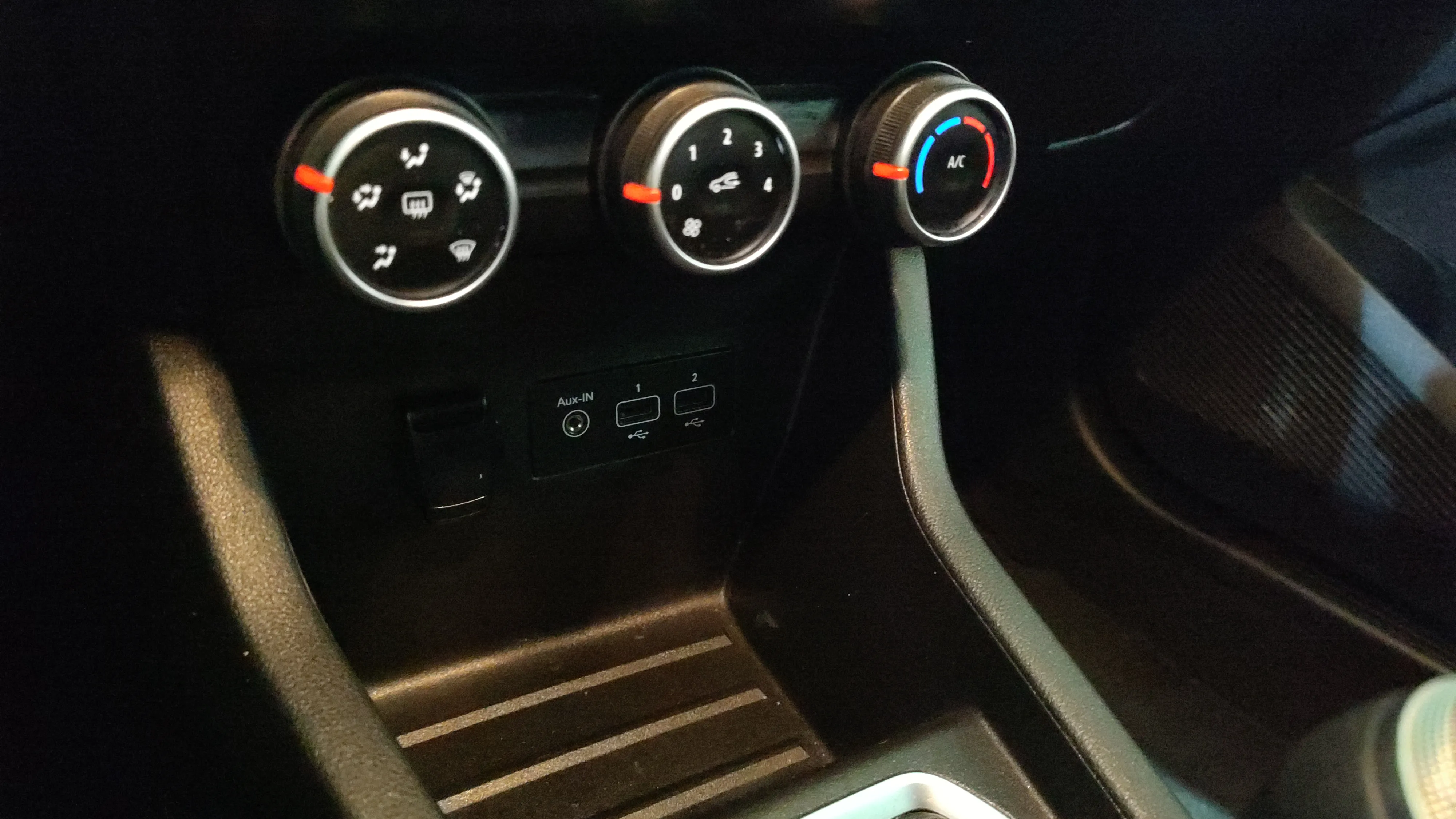 Renault Clio Intens TCe - foto 41