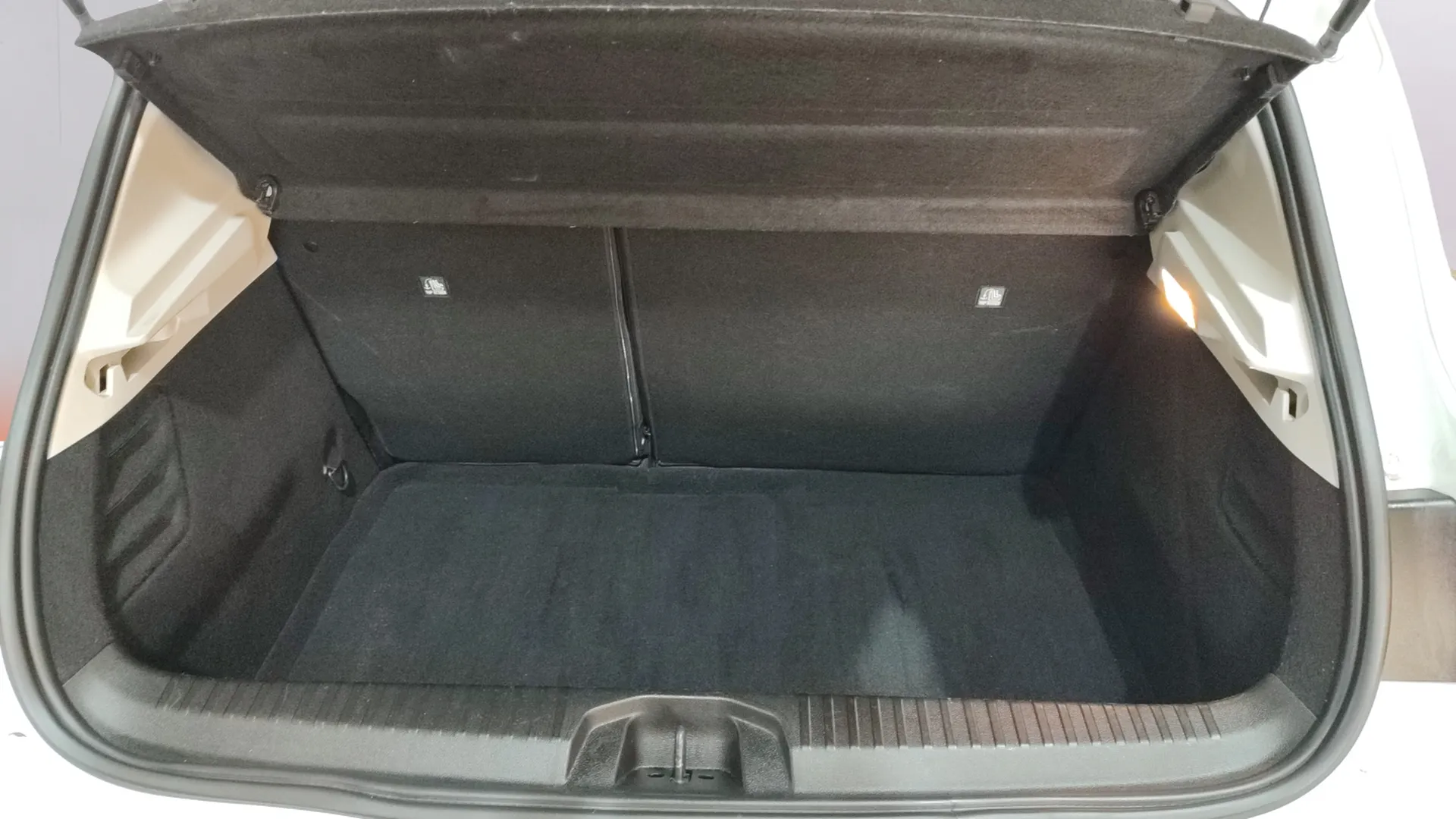 Renault Clio Intens TCe - foto 46