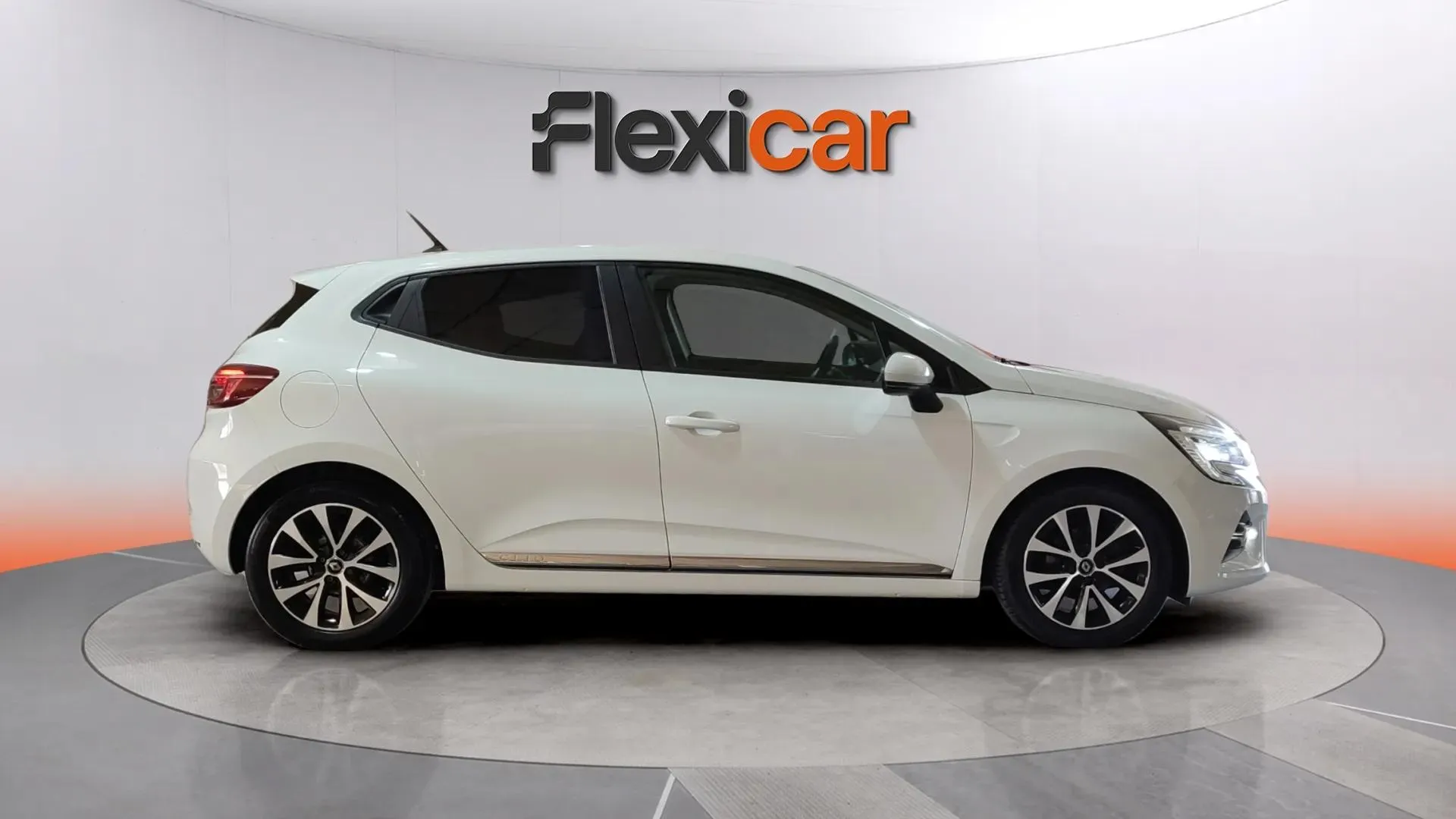 Renault Clio Intens TCe - foto 3
