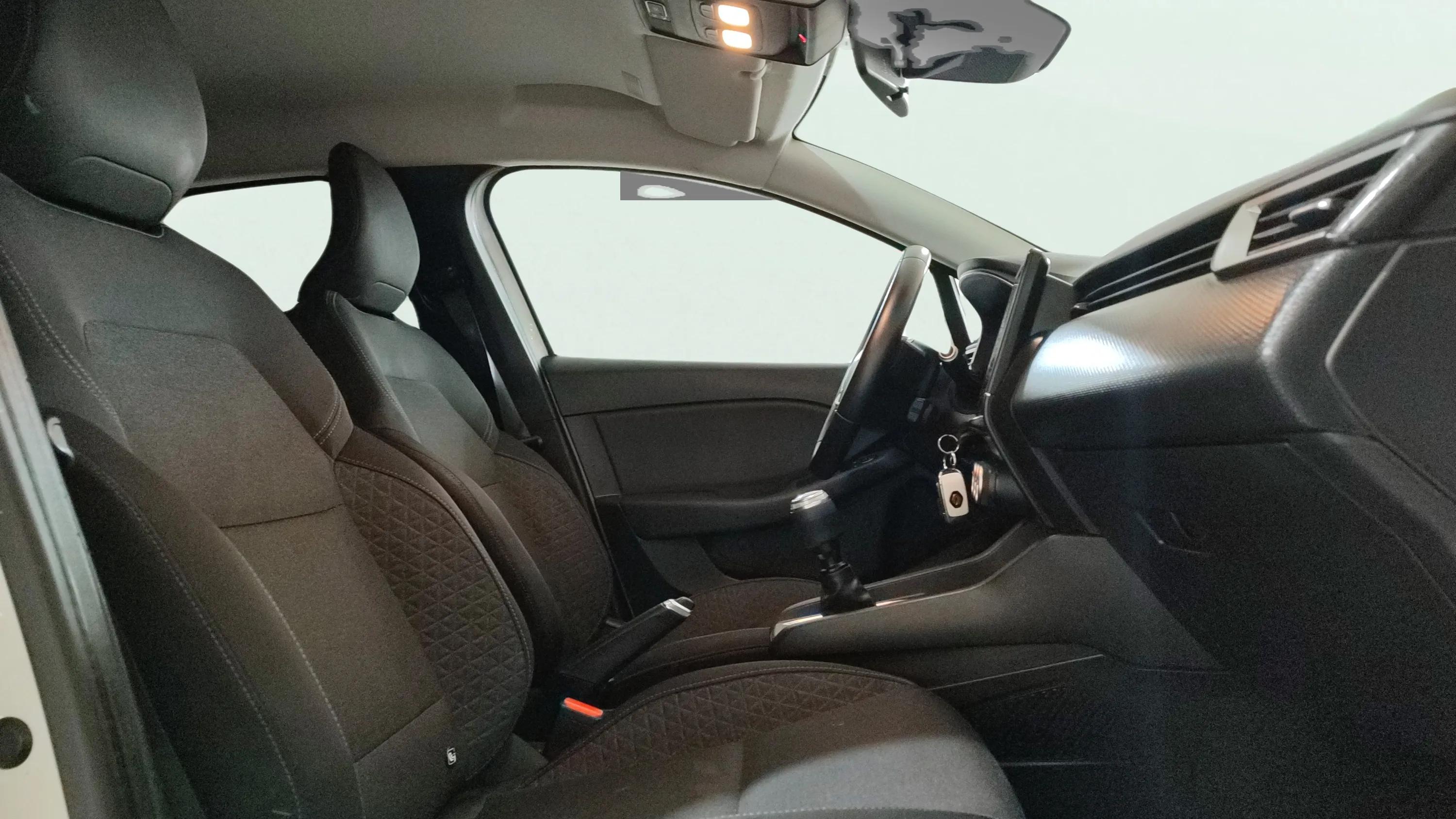 Renault Clio Intens TCe - foto 48
