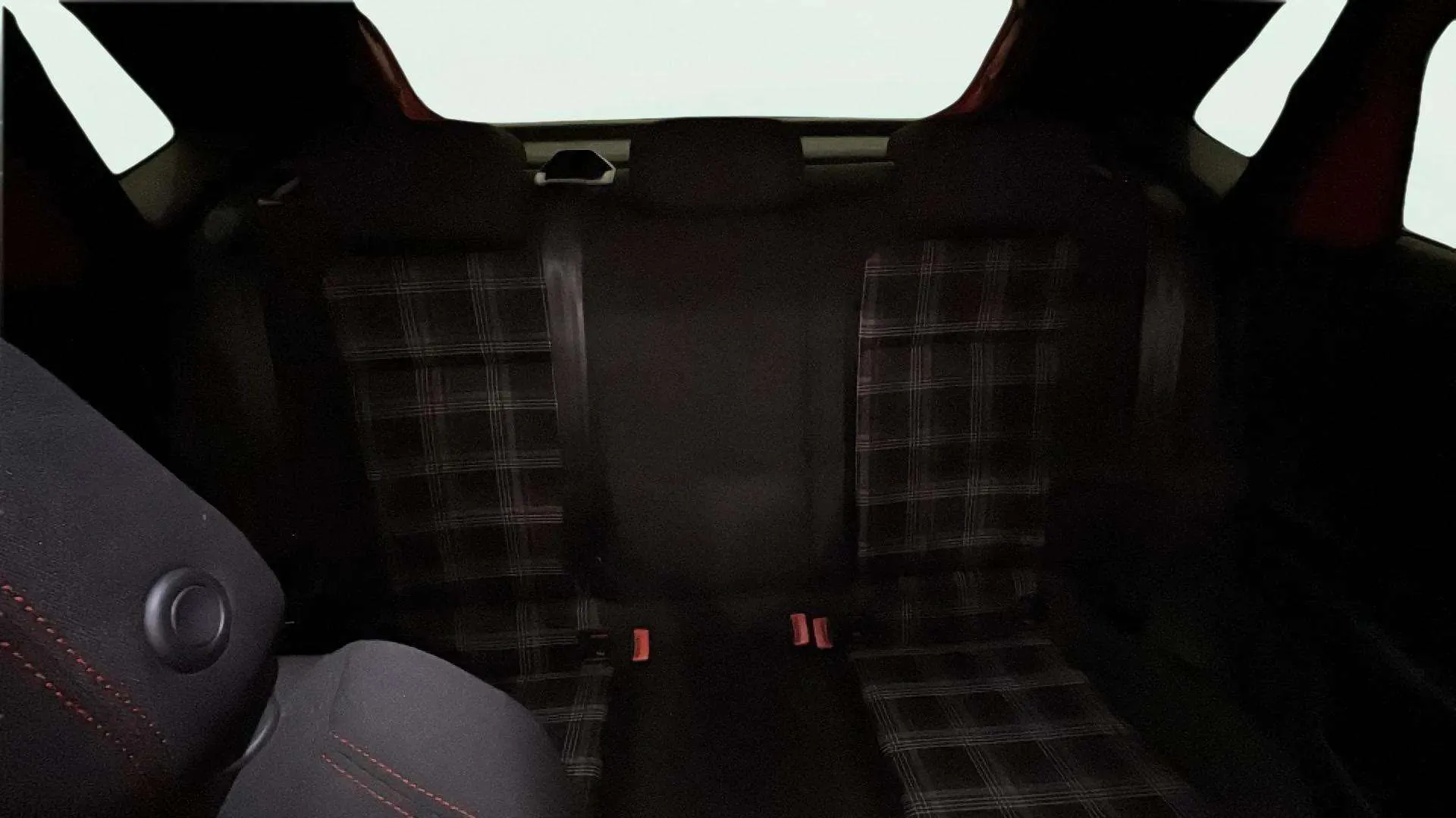 Volkswagen Polo GTI 2.0 TSI DSG - foto 18
