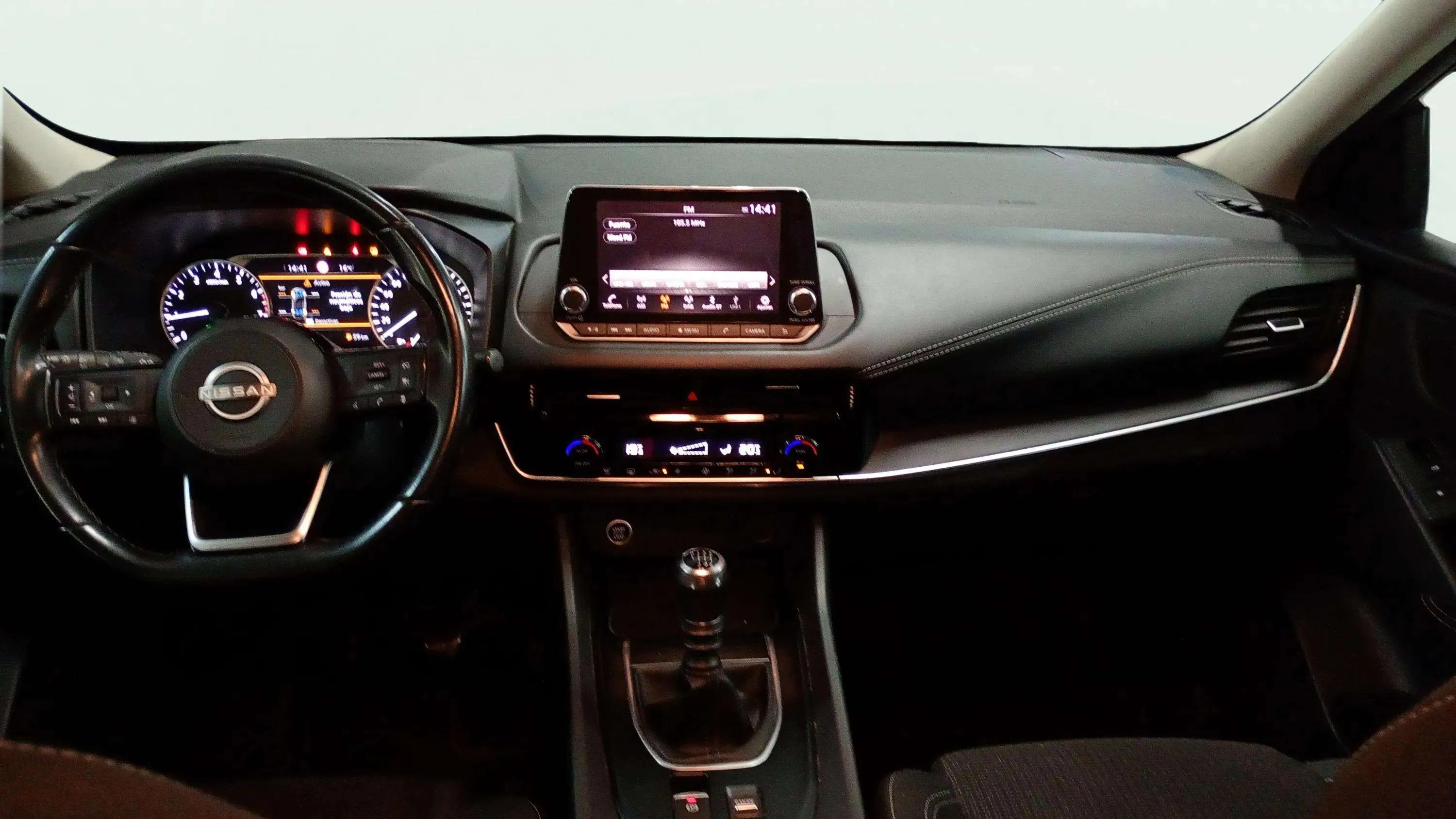 Nissan Qashqai DIG-T mHEV 4x2 Acenta - foto 9