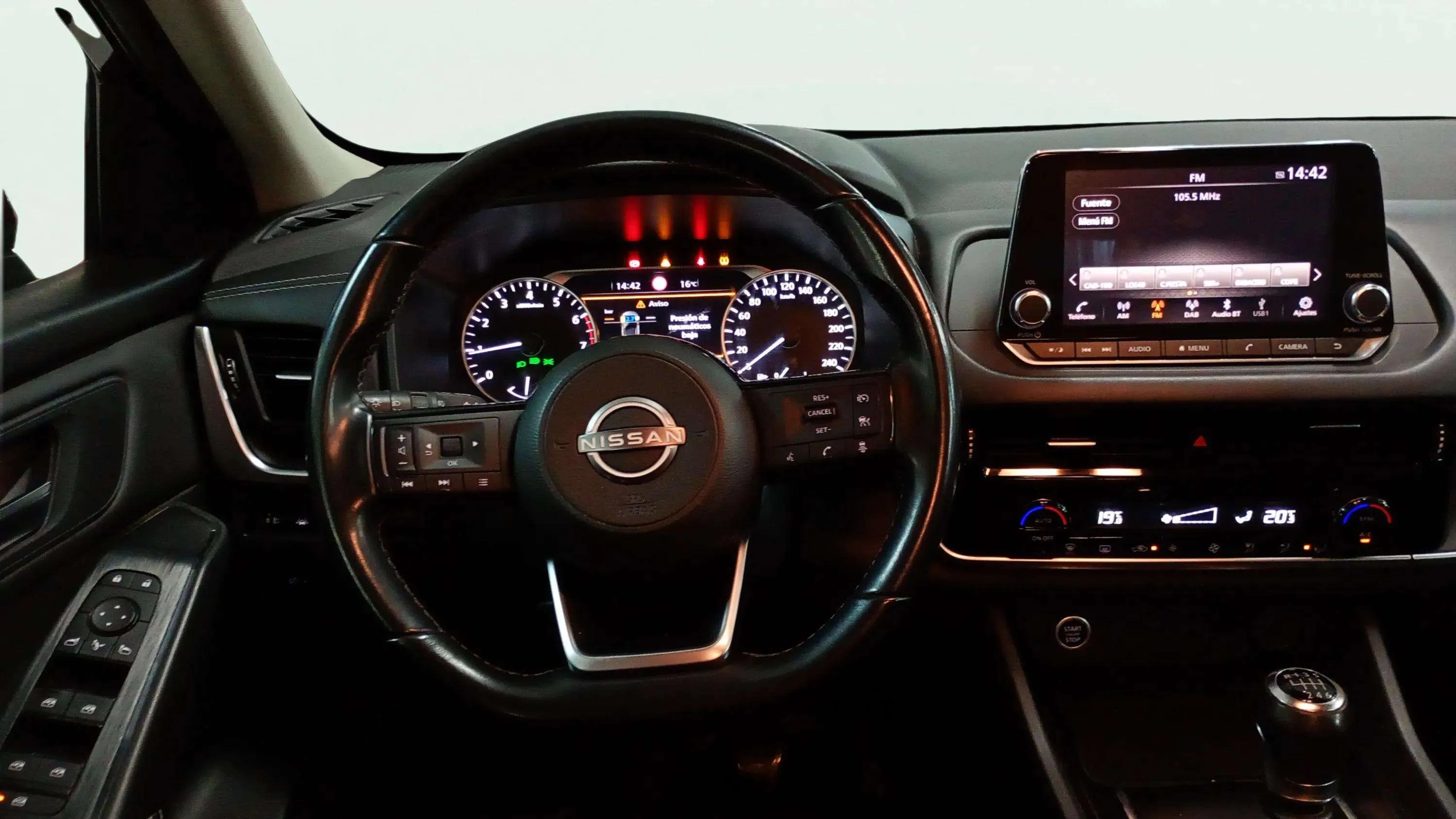Nissan Qashqai DIG-T mHEV 4x2 Acenta - foto 11