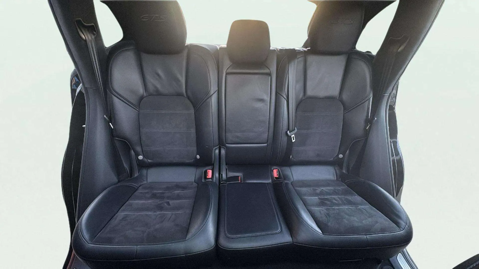 Porsche Cayenne GTS - foto 20