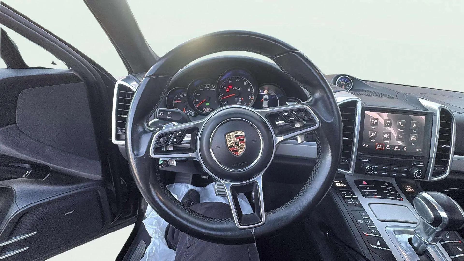 Porsche Cayenne GTS - foto 16