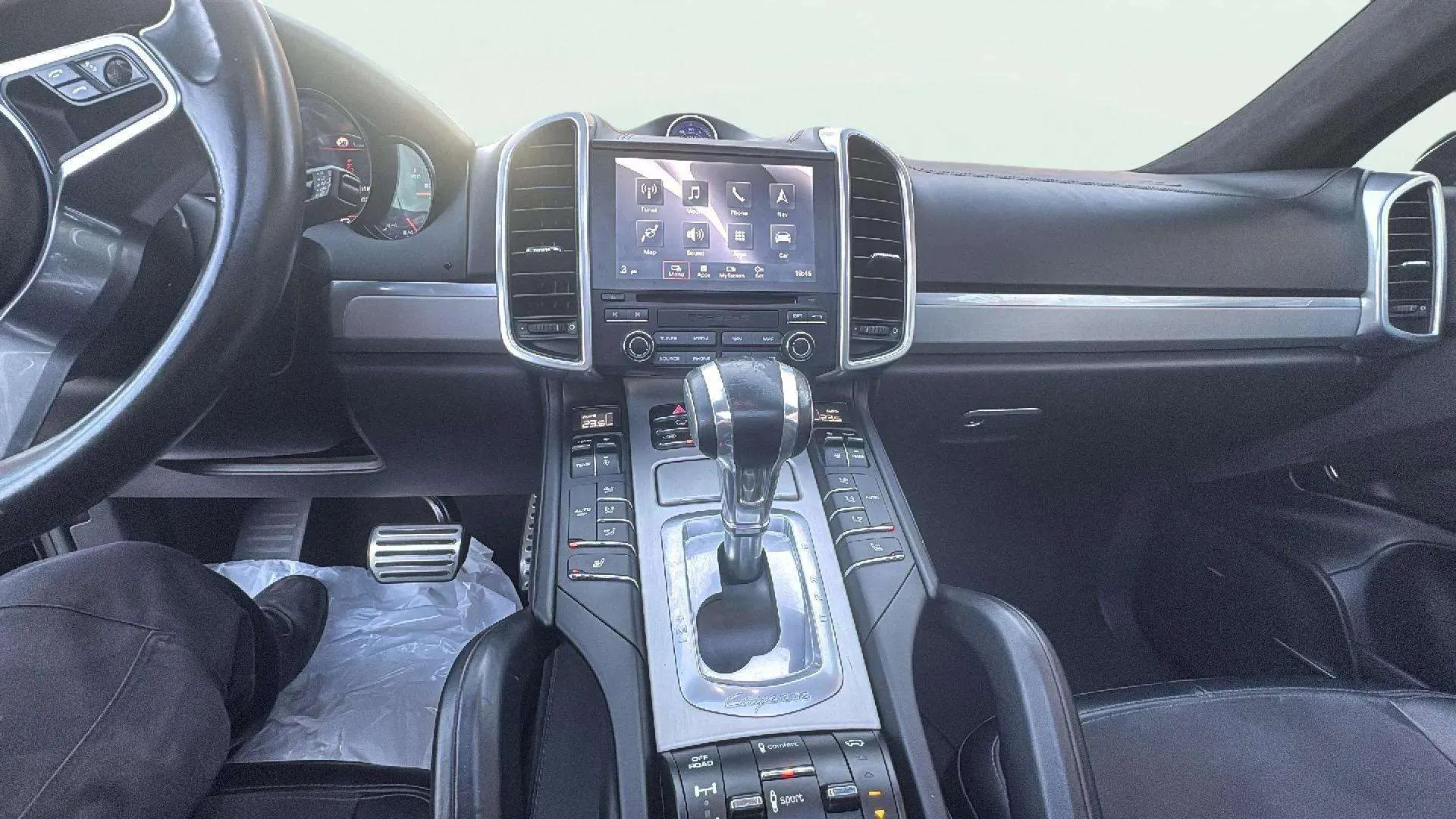 Porsche Cayenne GTS - foto 15