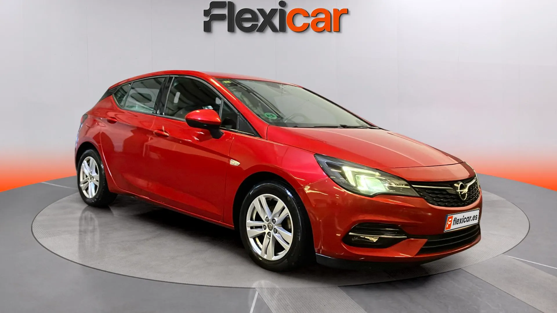 Opel Astra 1.2T SHT Business Elegance