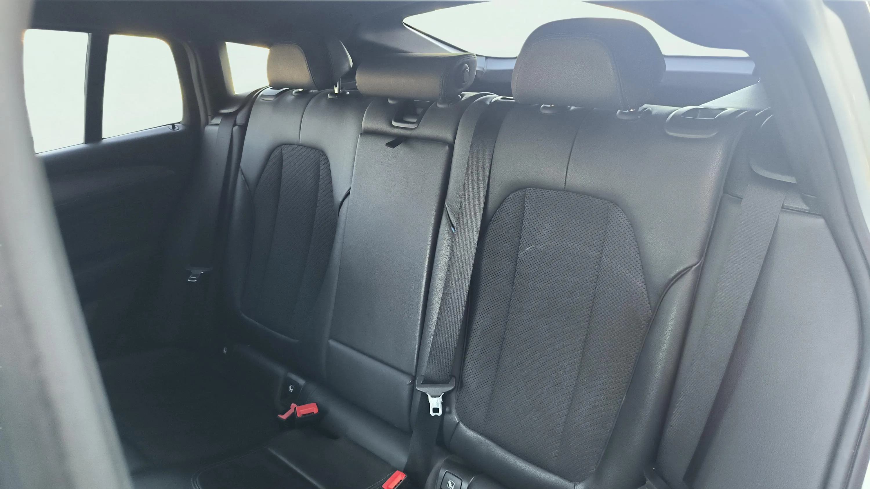 BMW X4 xDrive20d - foto 26
