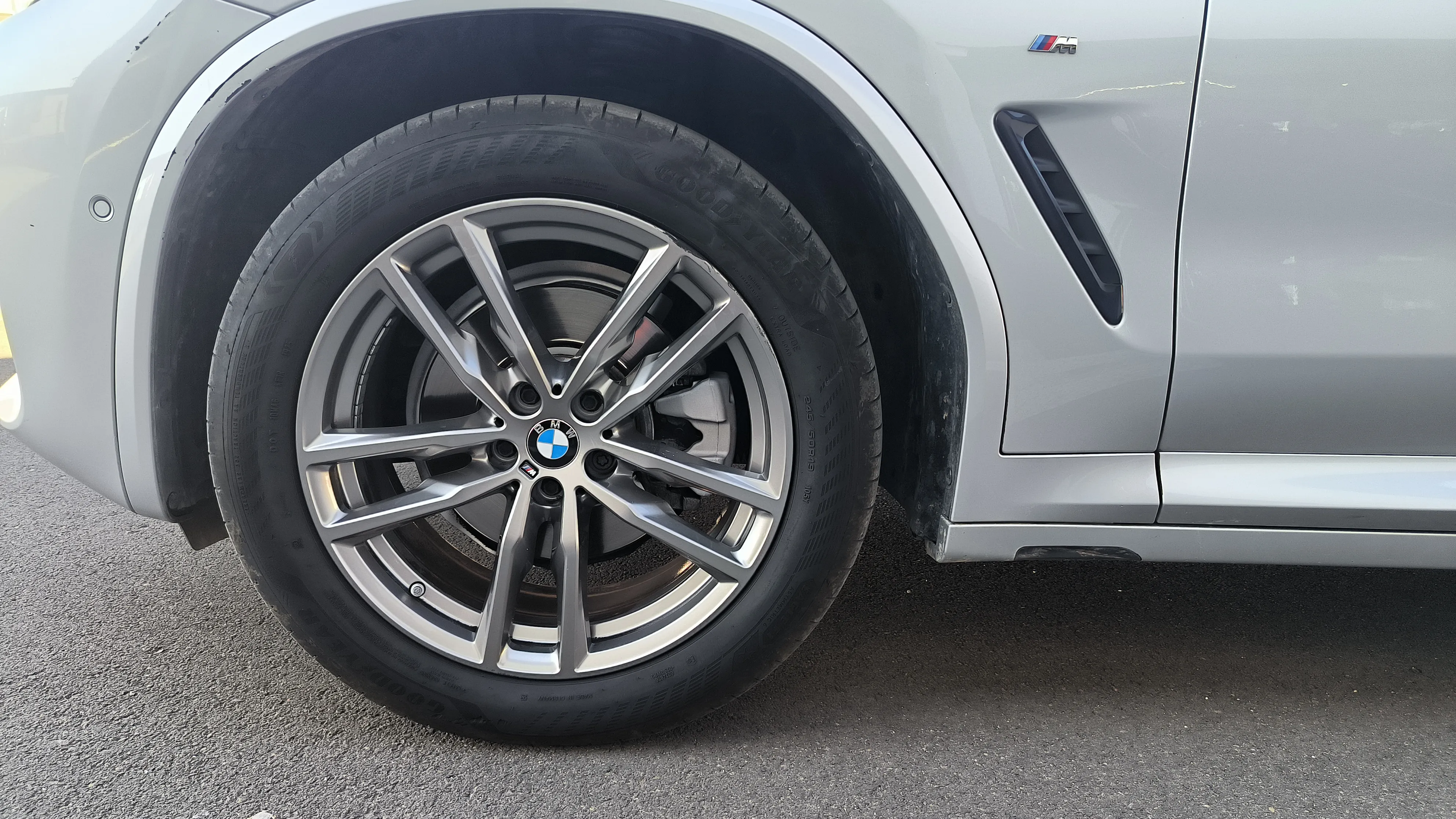BMW X4 xDrive20d - foto 28