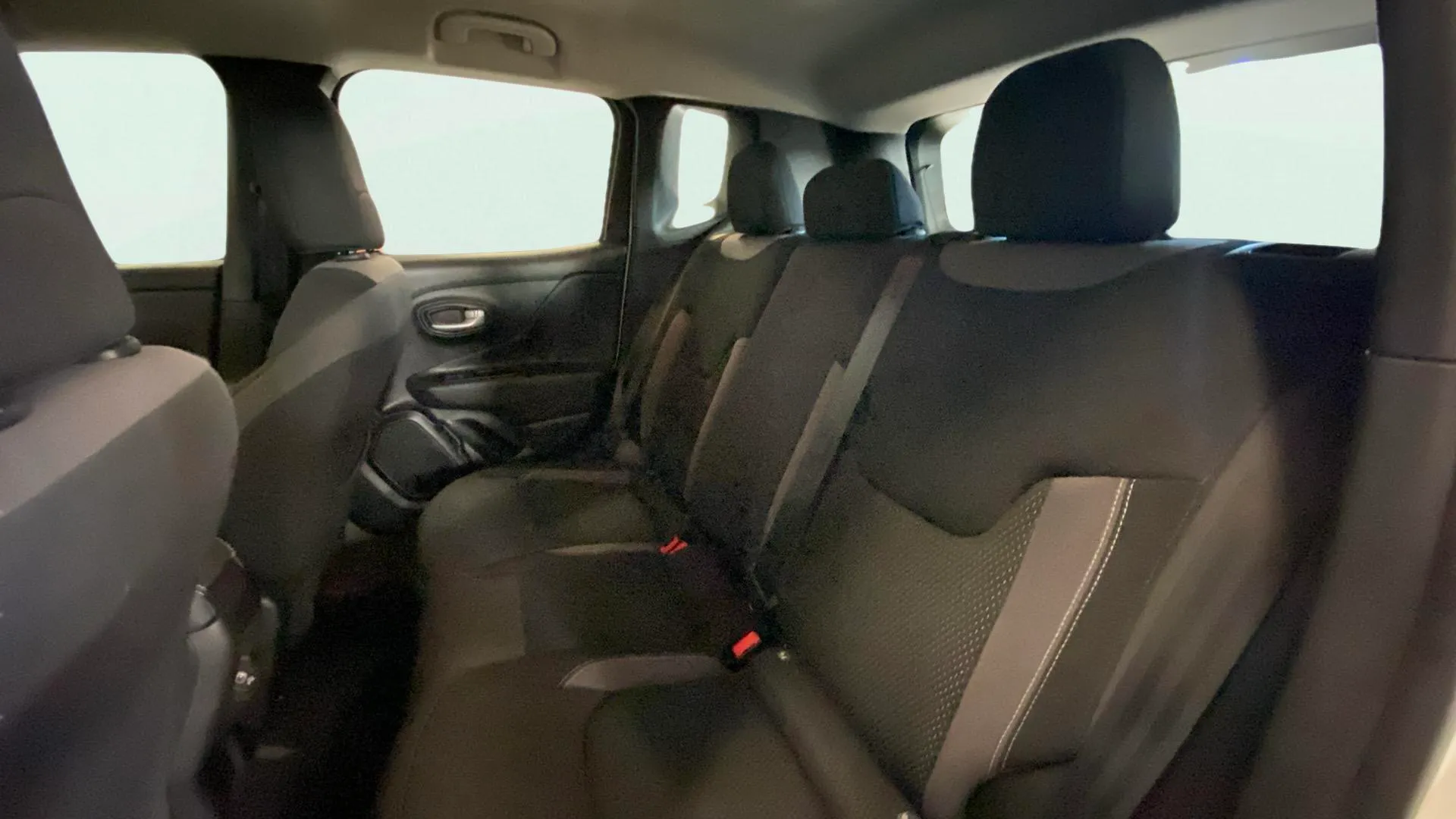 Jeep Renegade Limited 1.6 Mjet Diésel - foto 41