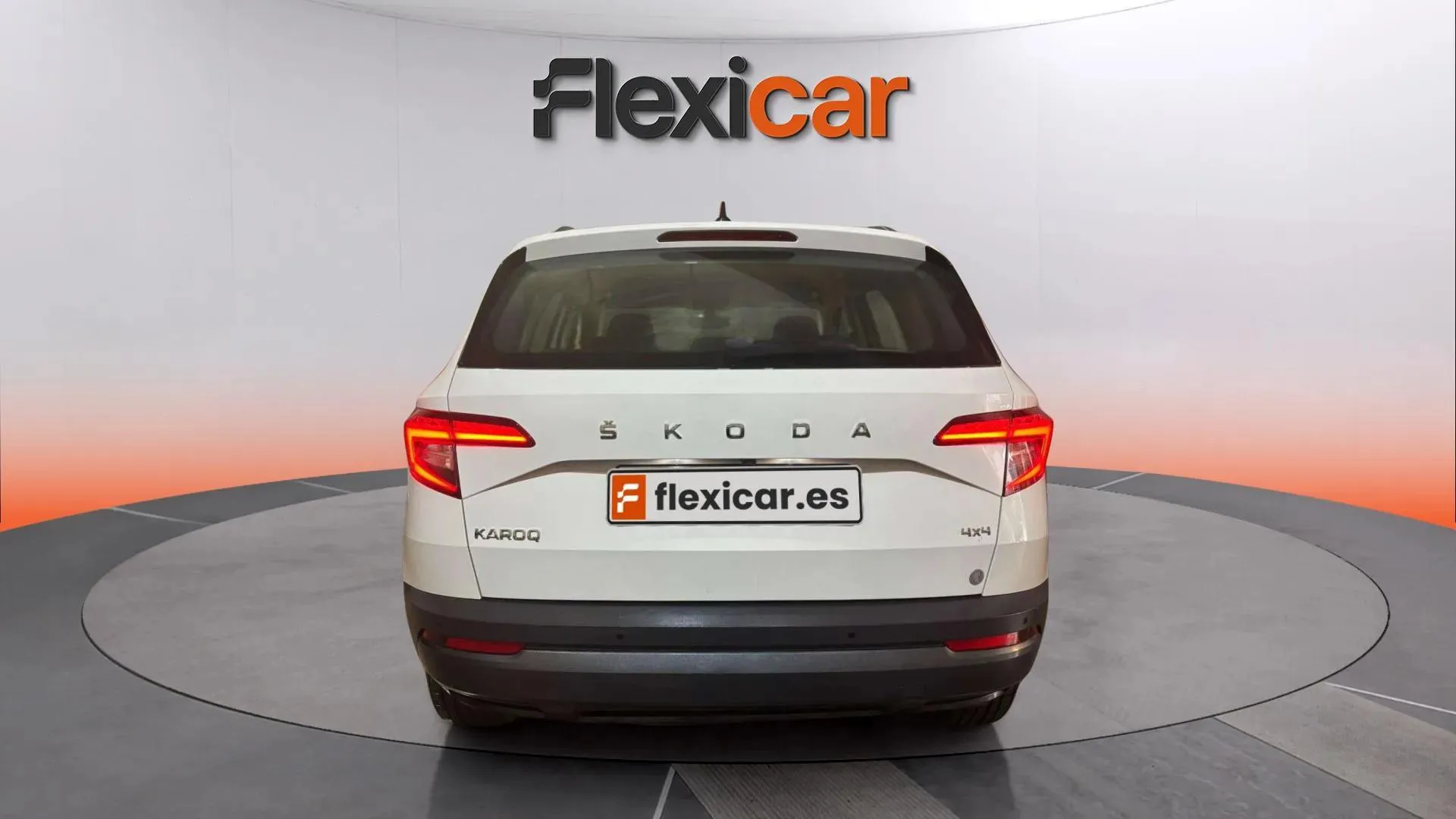Škoda Karoq 2.0 TDI DSG 4x4 Ambition - foto 4