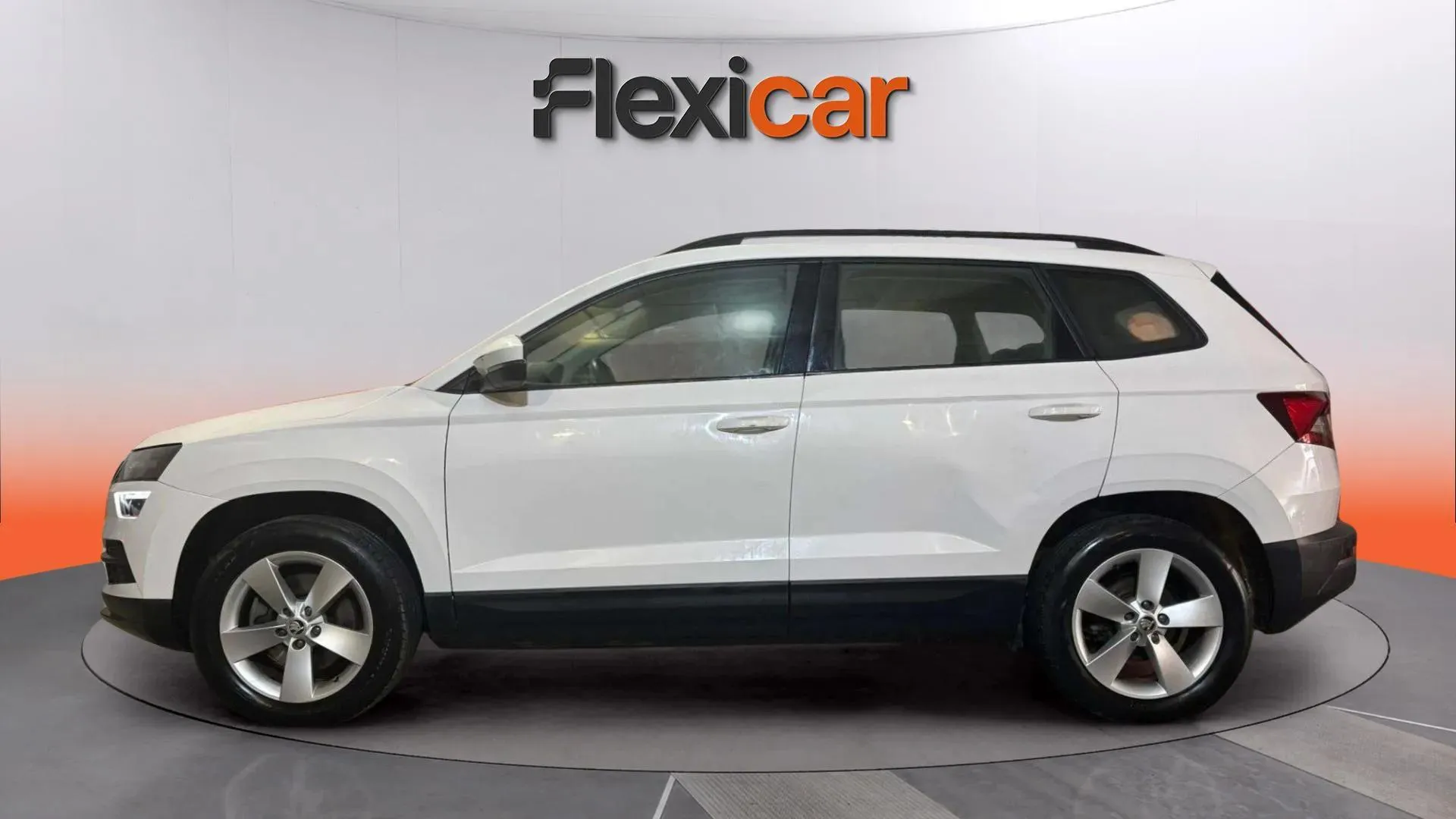 Škoda Karoq 2.0 TDI DSG 4x4 Ambition - foto 3