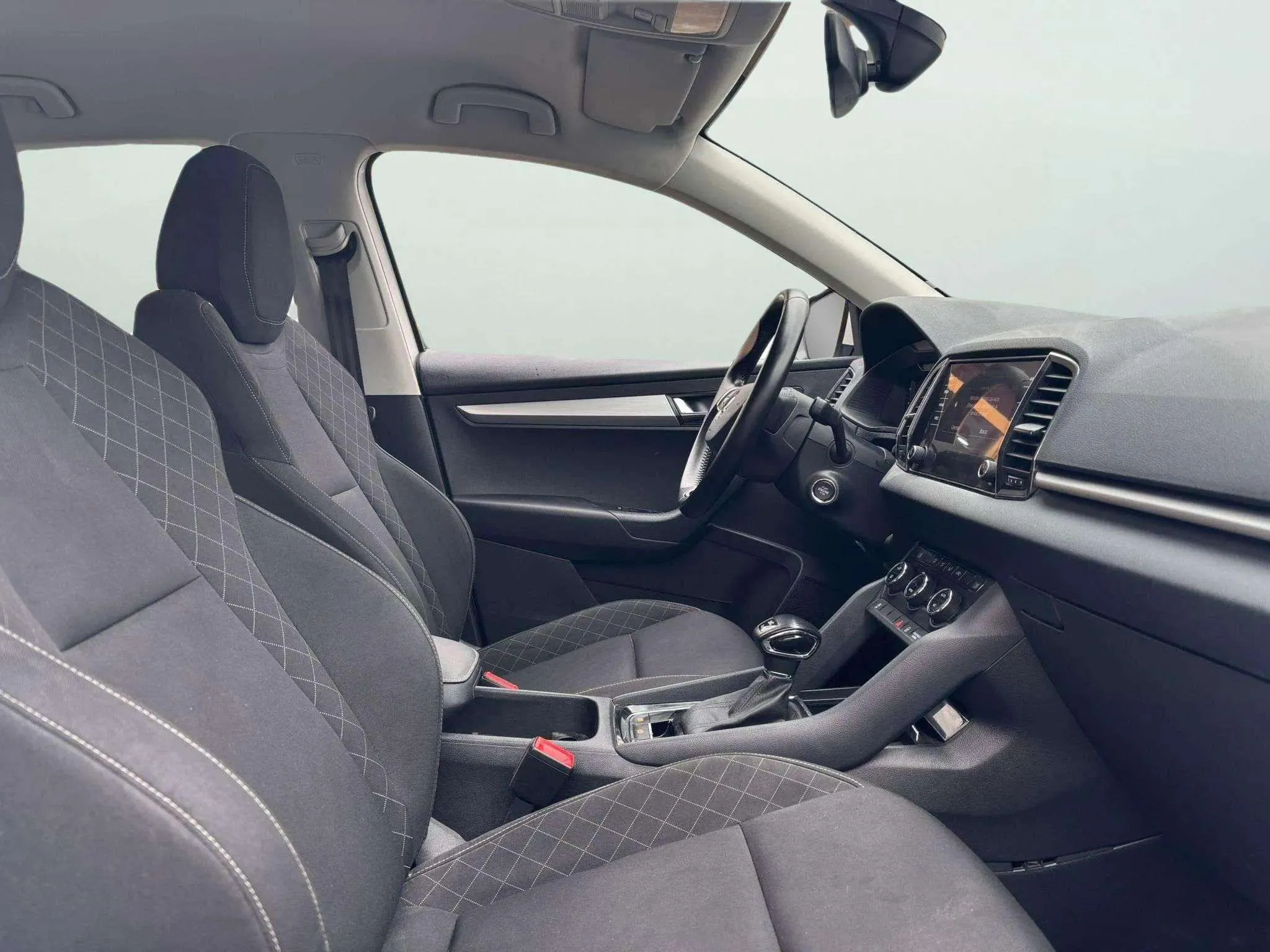Škoda Karoq 2.0 TDI DSG 4x4 Ambition - foto 15