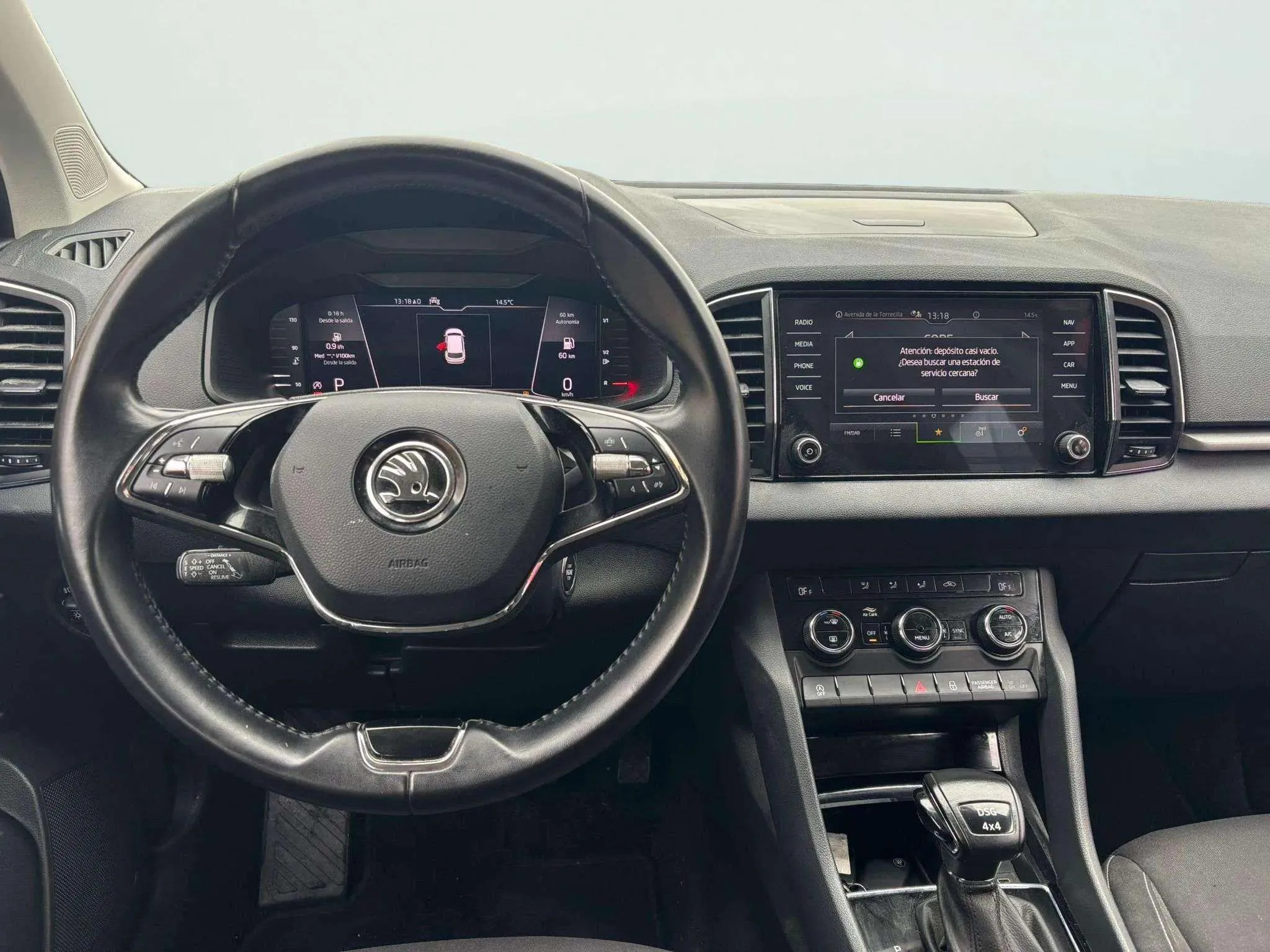 Škoda Karoq 2.0 TDI DSG 4x4 Ambition - foto 18