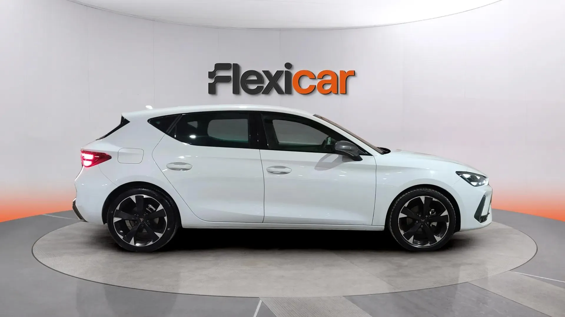 Cupra León 1.5 eTSI DSG - foto 4