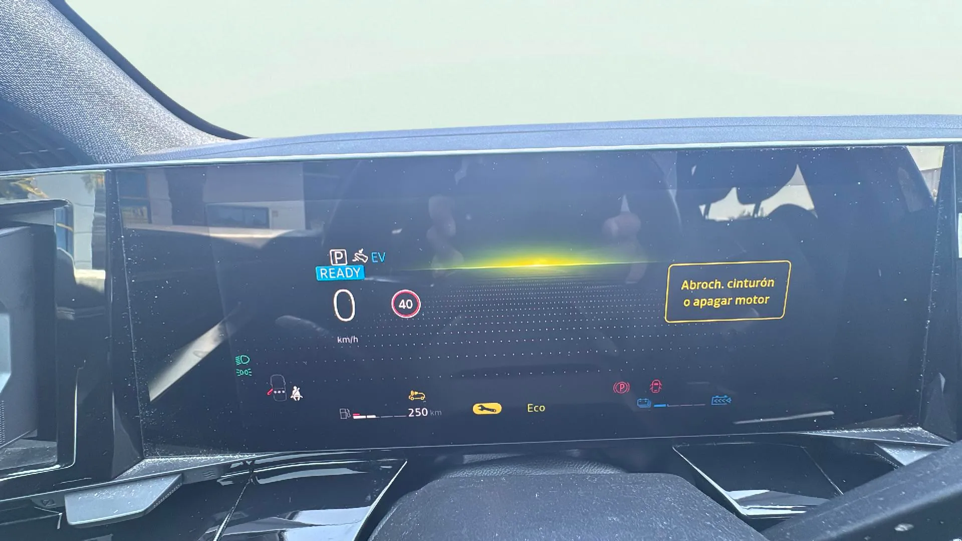 Renault Austral Techno E-Tech Full Hybrid - foto 11