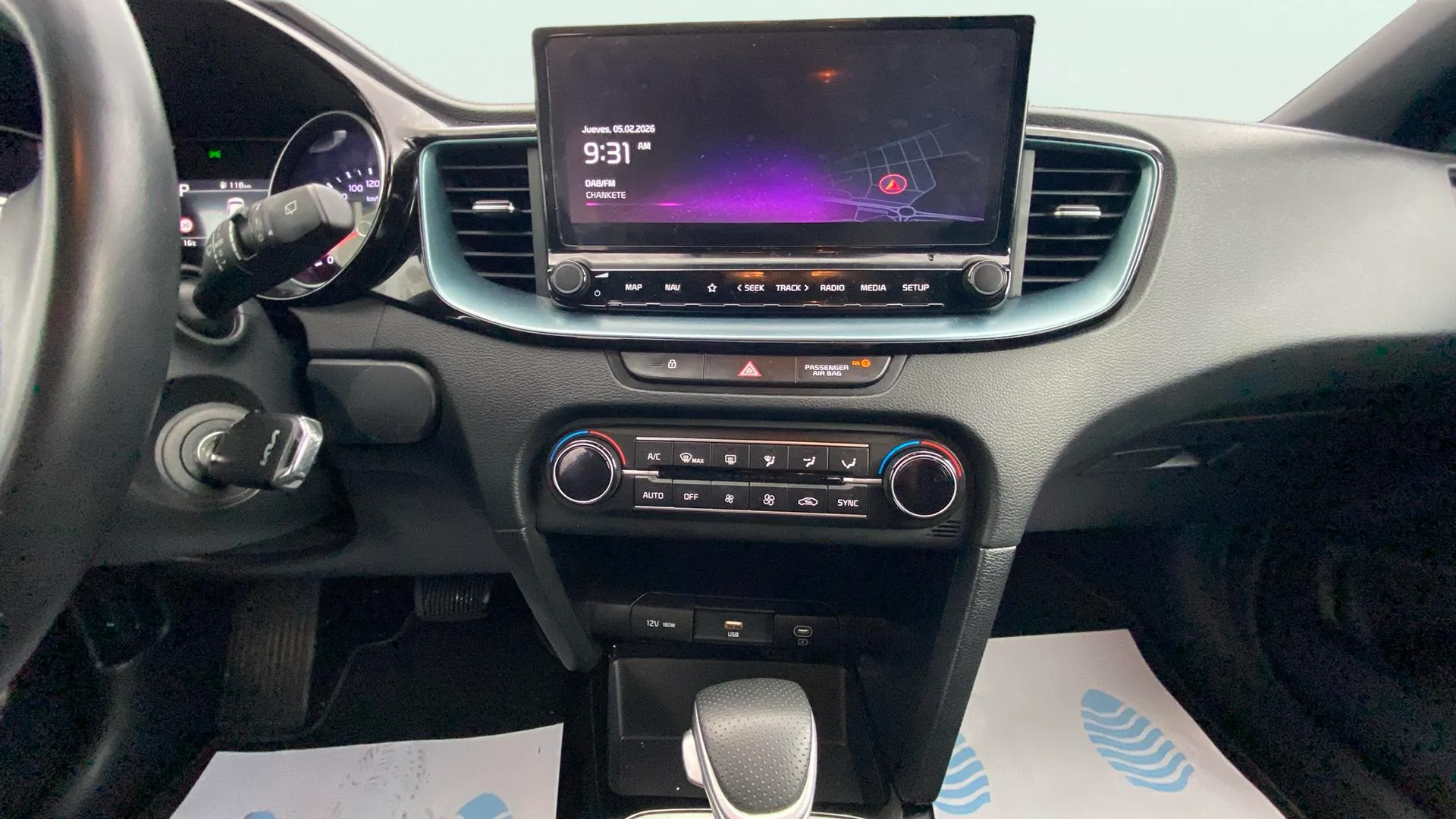Kia Ceed Tourer 1.0 MHEV Tech DCT - foto 10