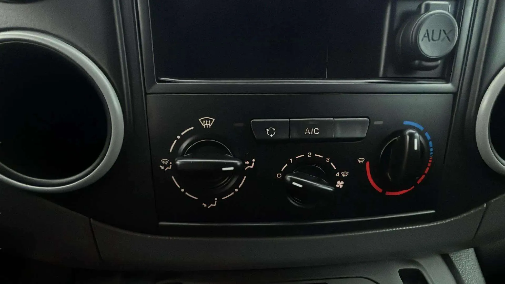 Citroën Berlingo Talla M BlueHDi 75 Live - foto 23