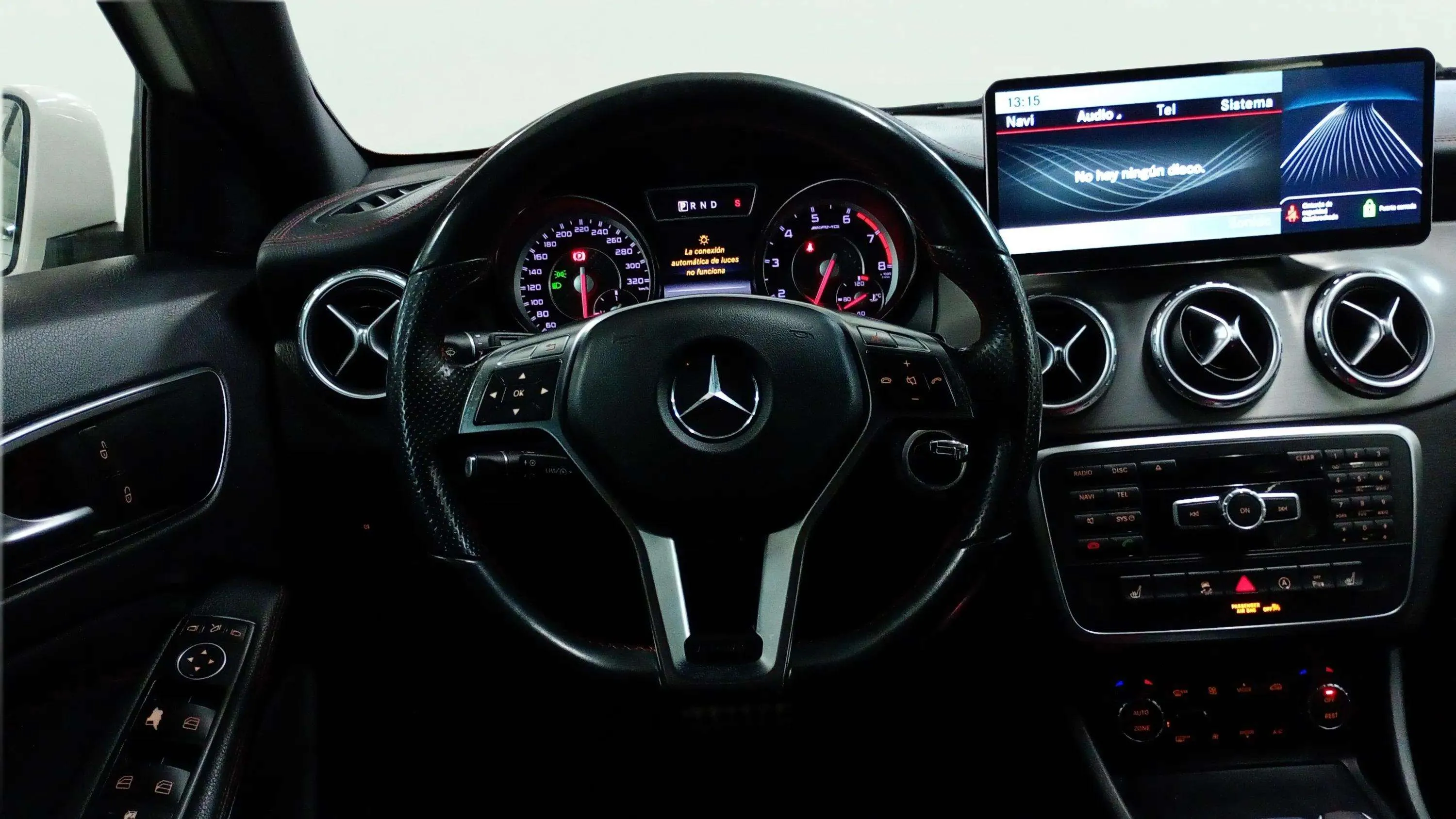 Mercedes-Benz GLA 45 AMG 4M - foto 8