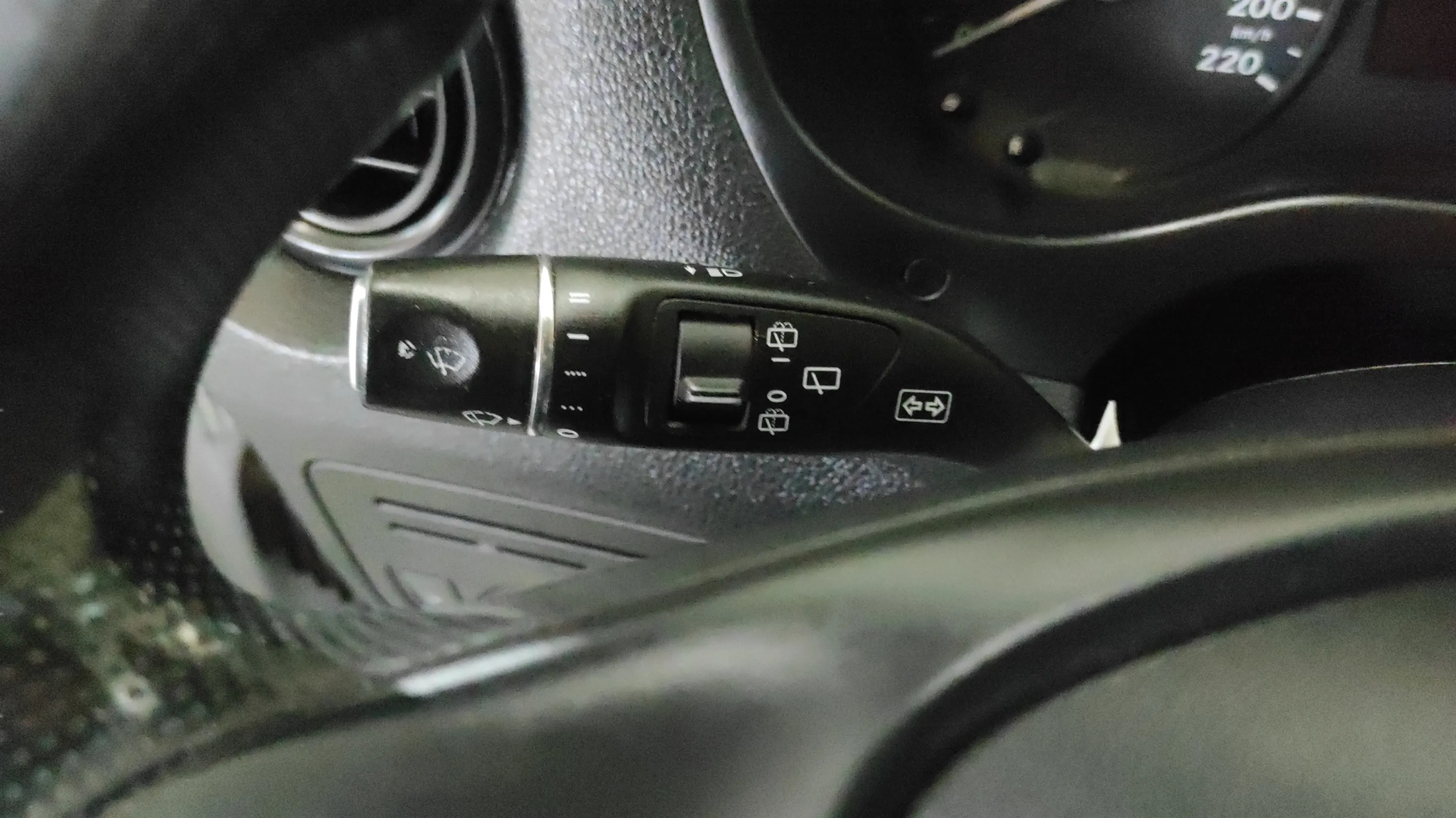 Mercedes-Benz Vito Tourer 114 CDI - foto 11