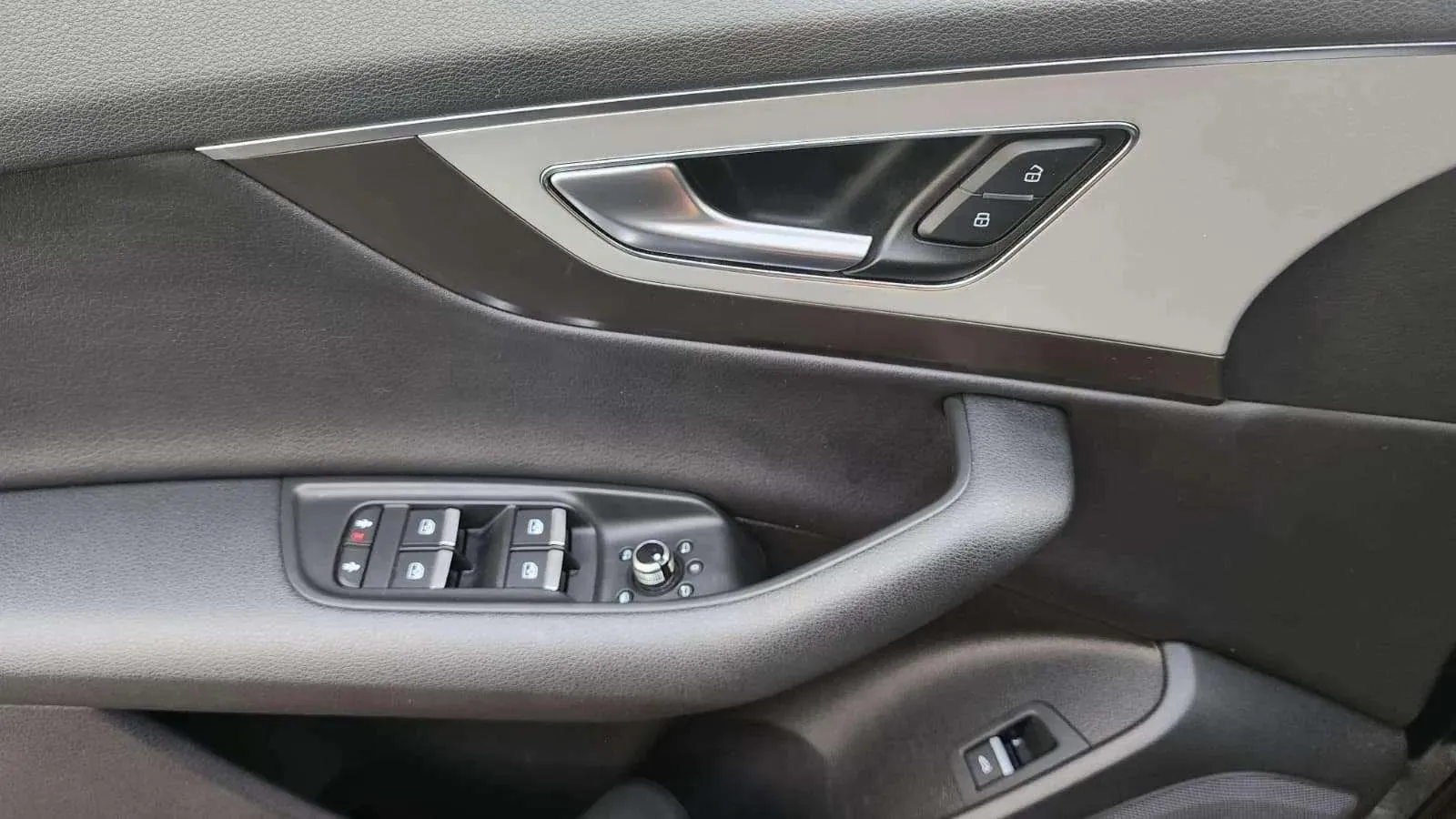 Audi Q7 50 TDI quattro tiptronic - foto 23