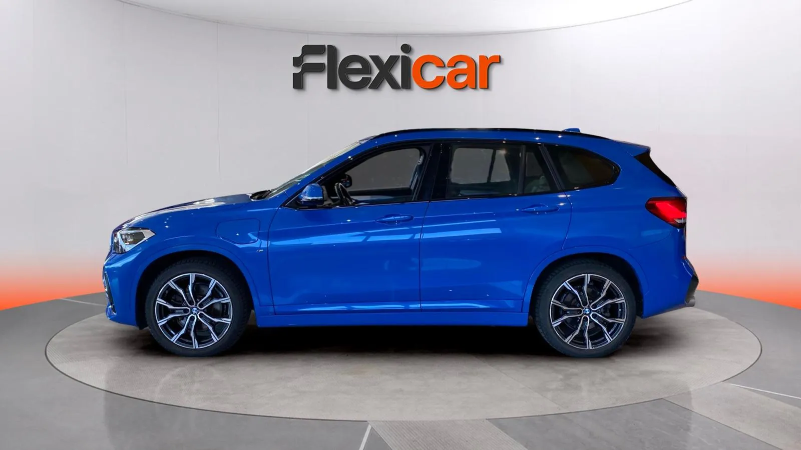 BMW X1 xDrive25e - foto 7