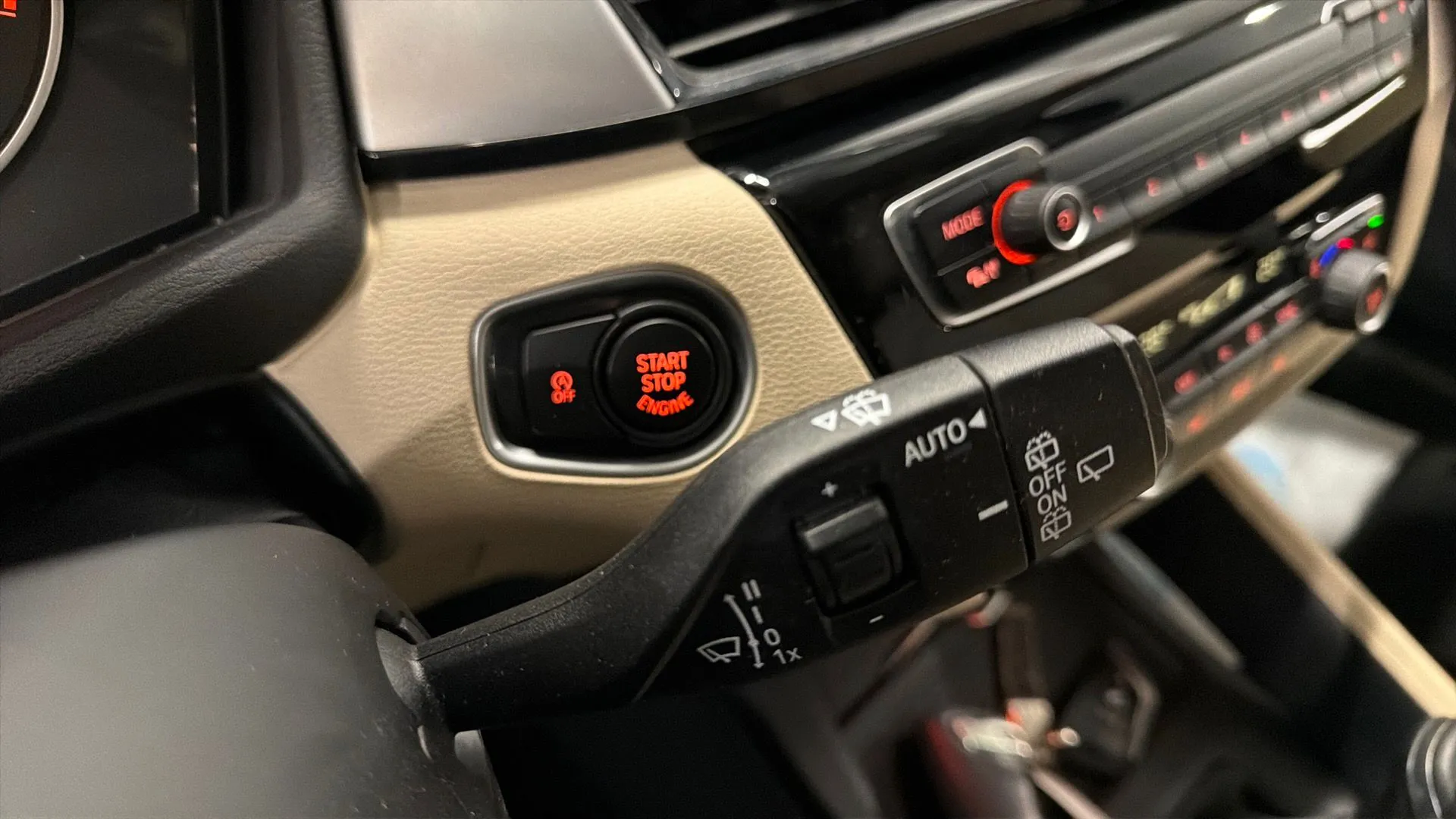BMW X1 sDrive18i - foto 14