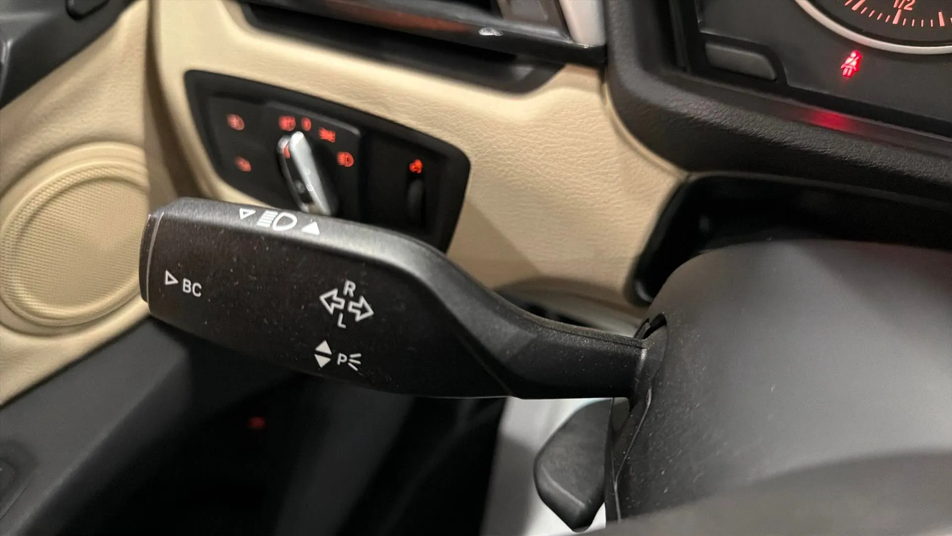 BMW X1 sDrive18i - foto 16