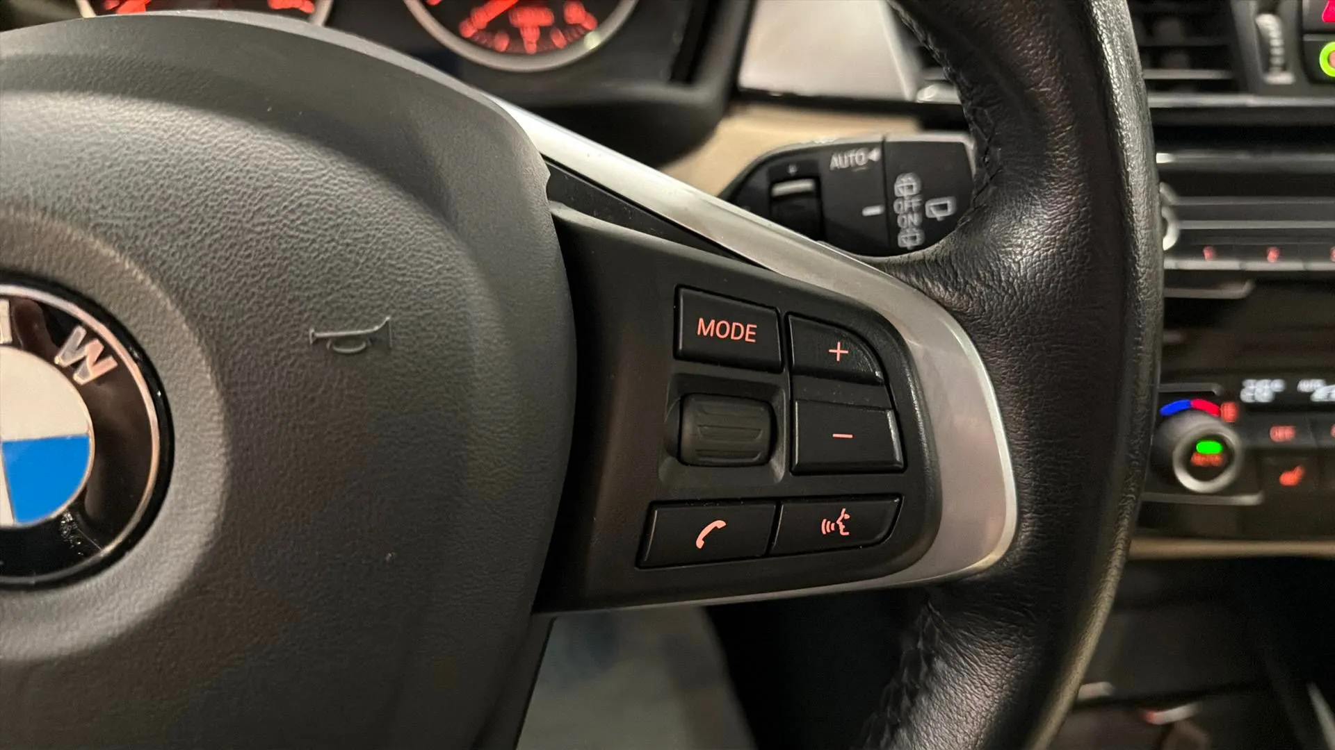 BMW X1 sDrive18i - foto 17